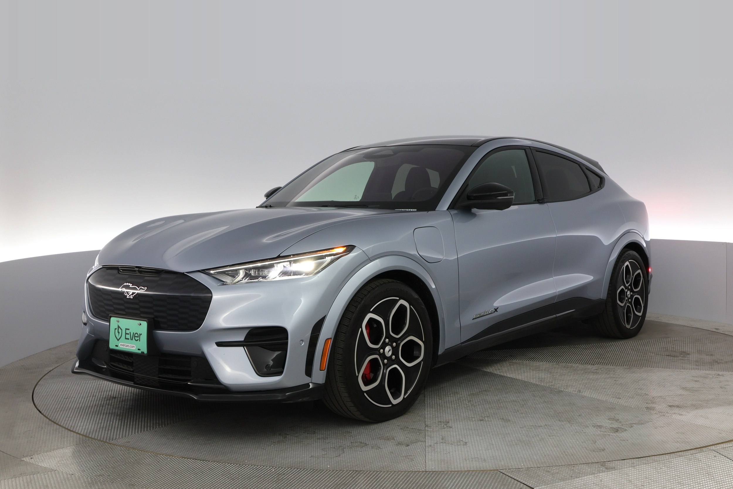 2022 Ford Mustang Mach-E