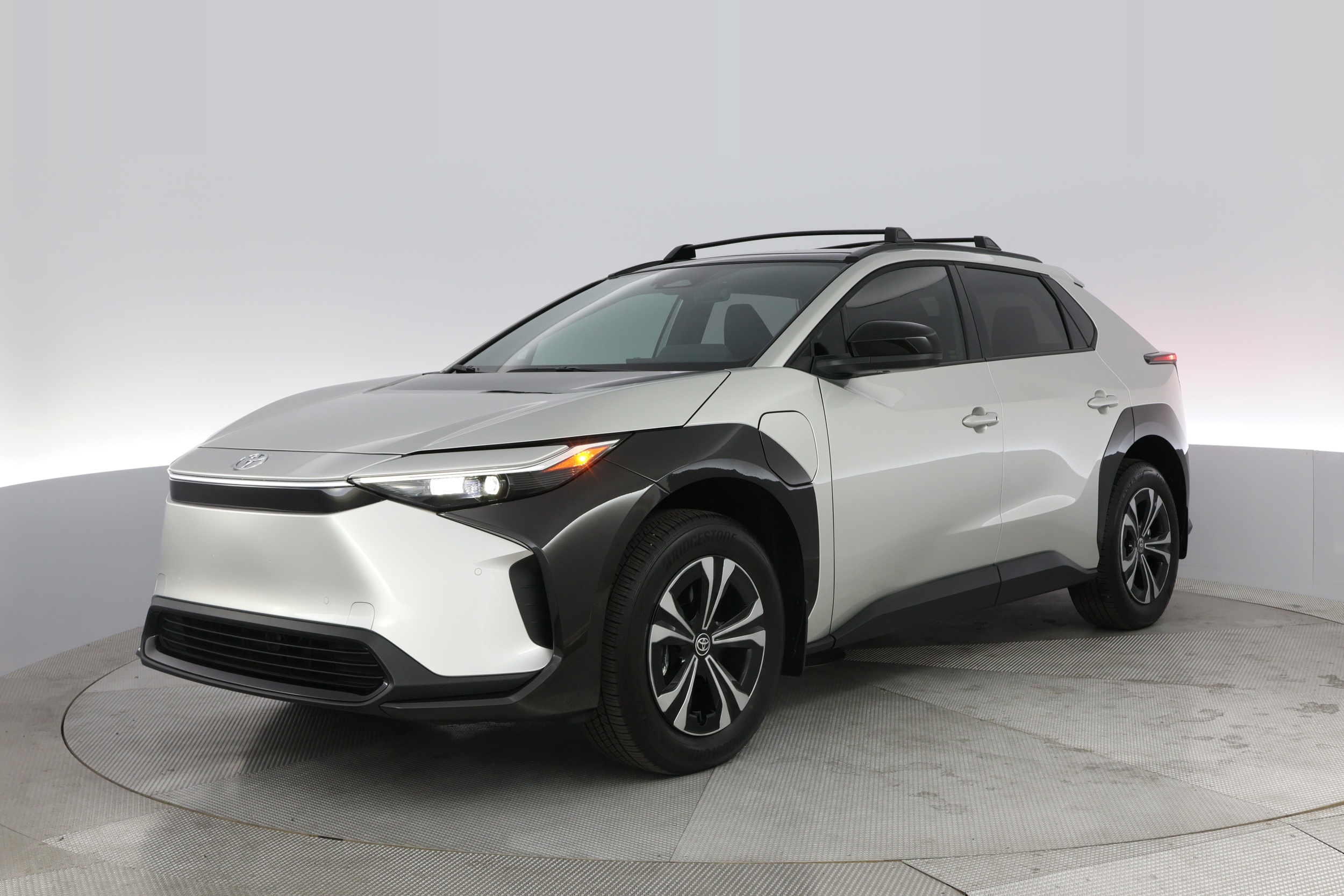 2024 Toyota bZ4X