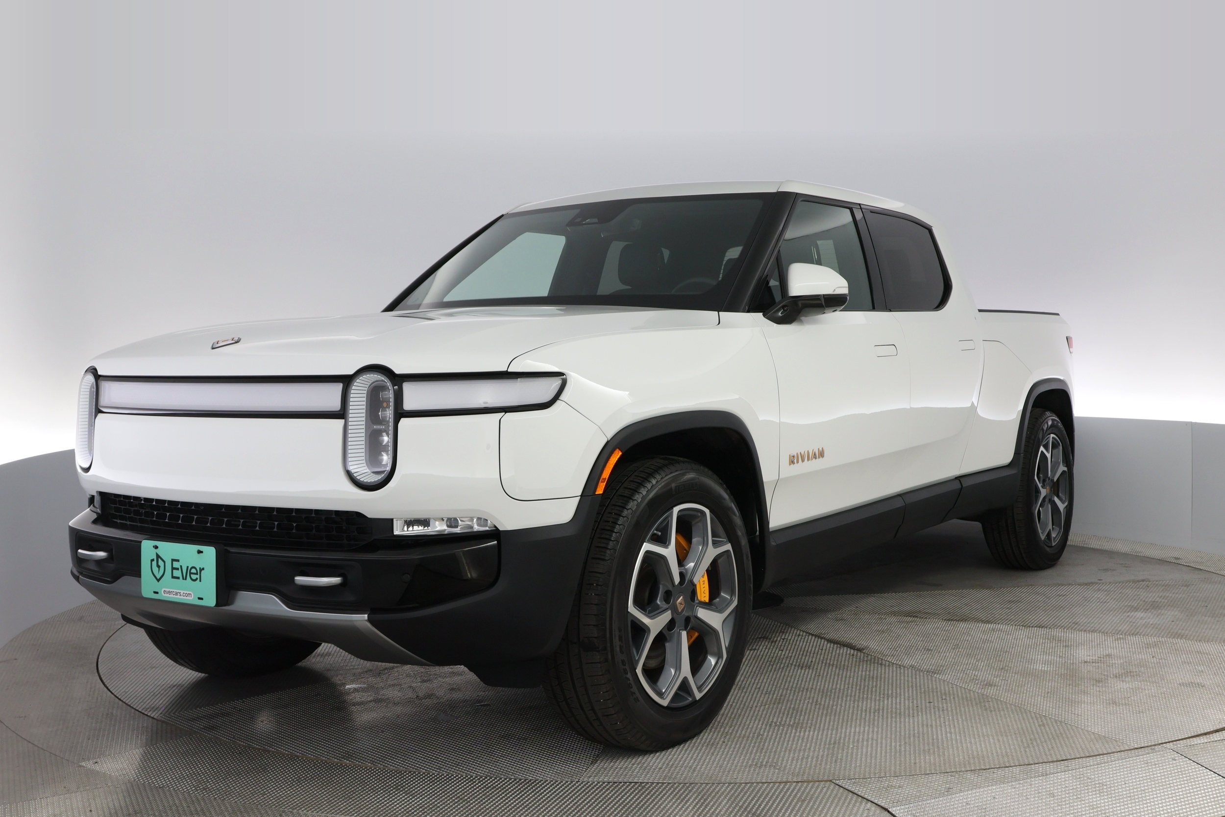2022 Rivian R1T