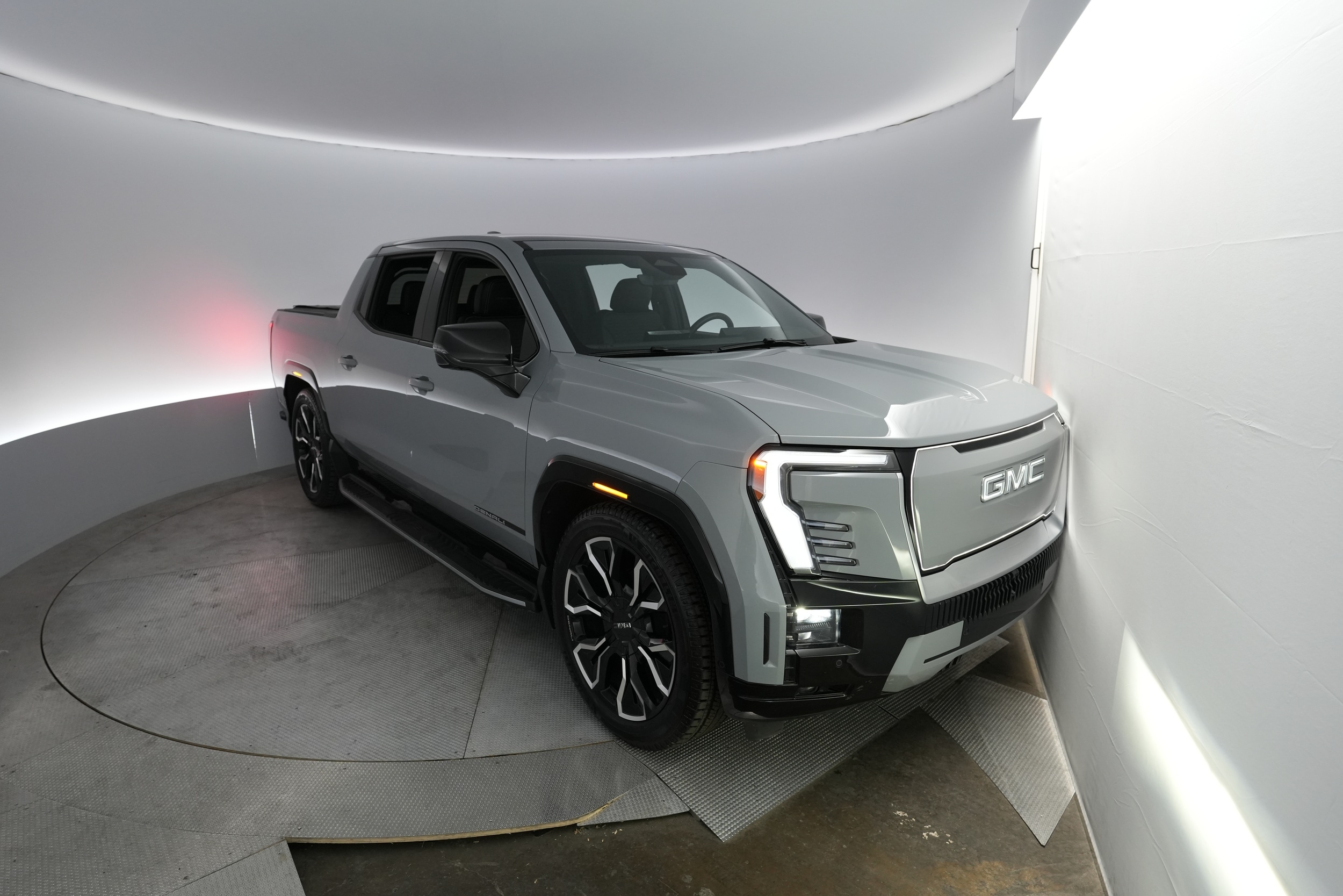 2024 GMC Sierra EV