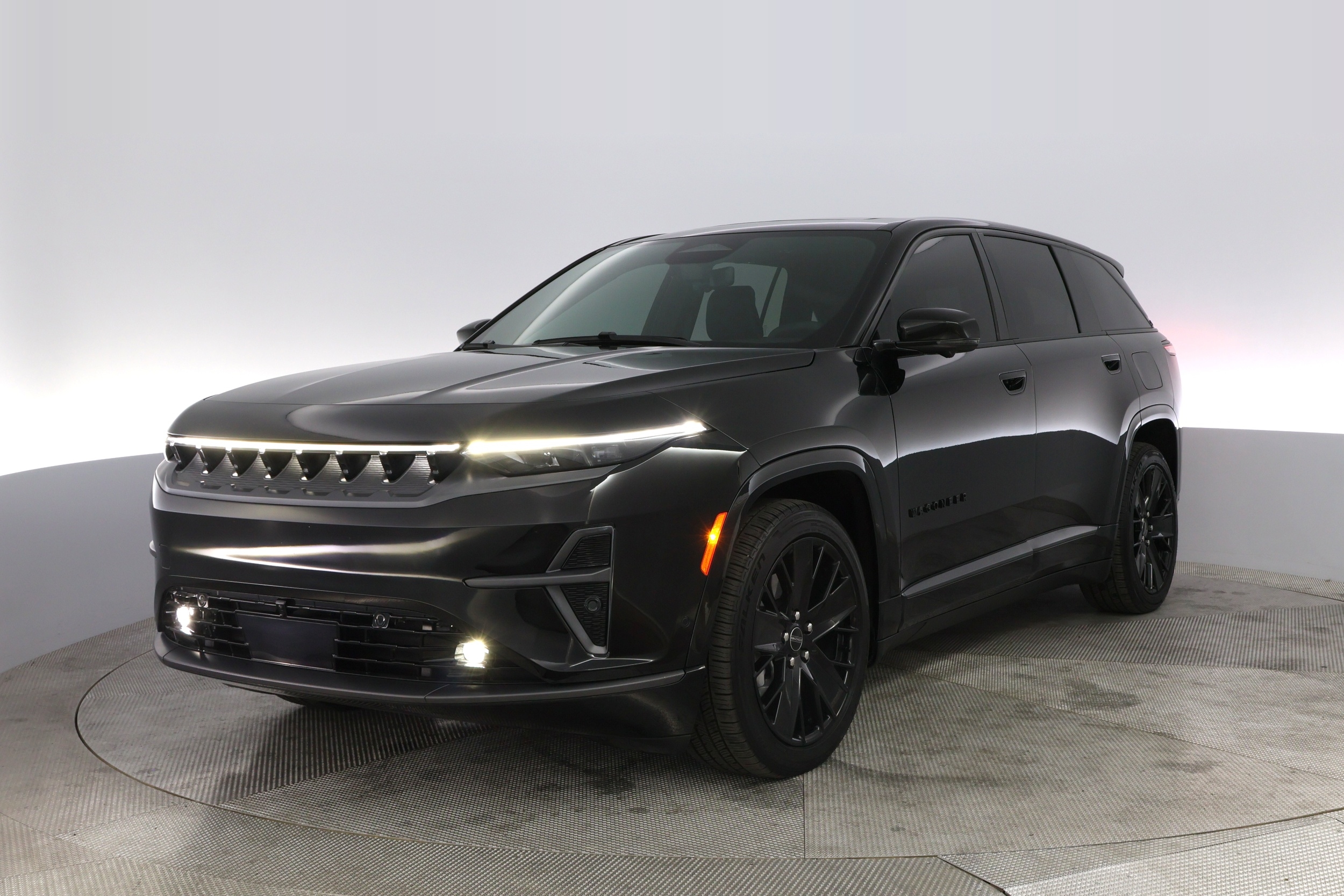 2024 Jeep Wagoneer S