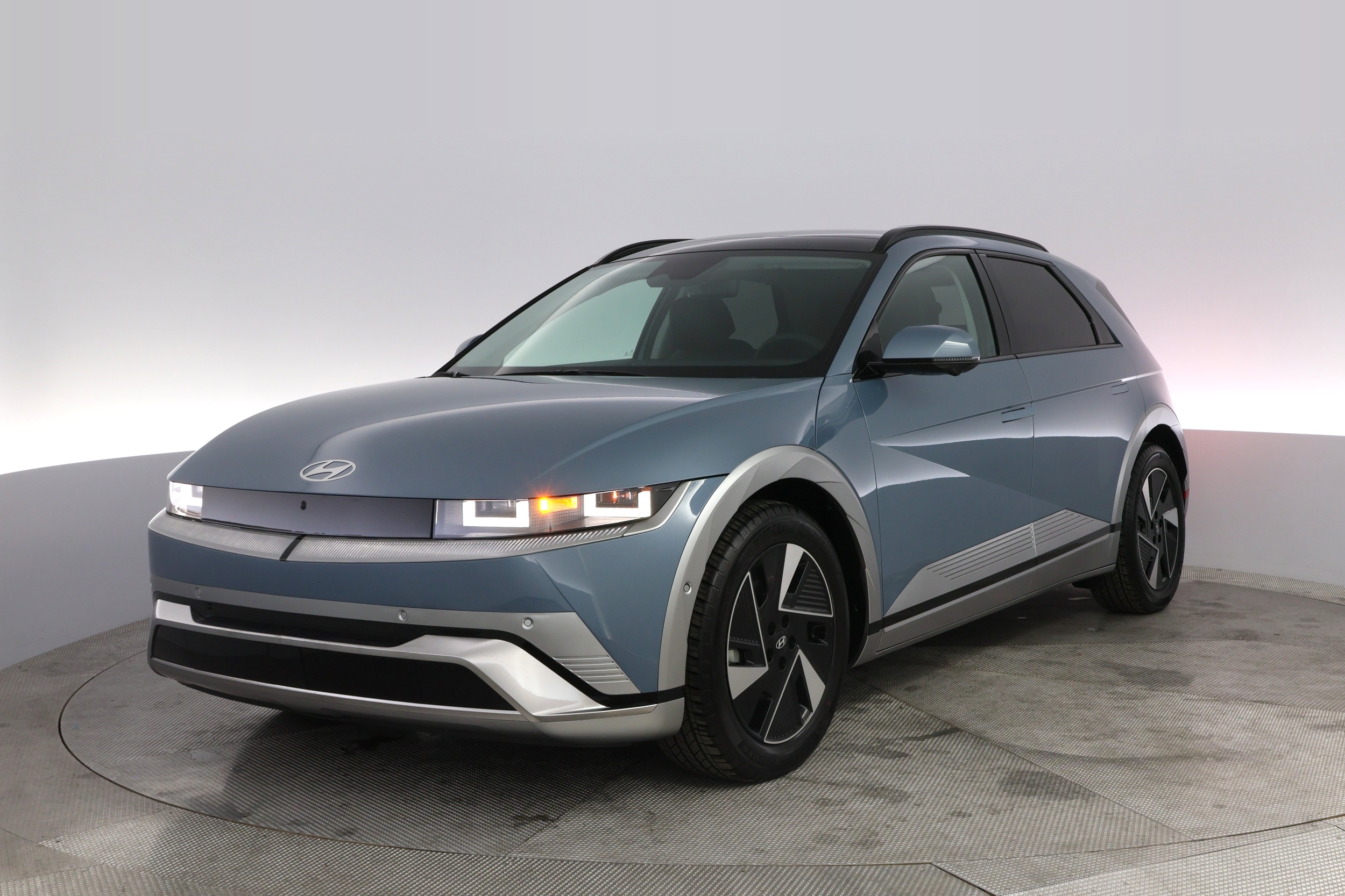 2025 Hyundai IONIQ 5