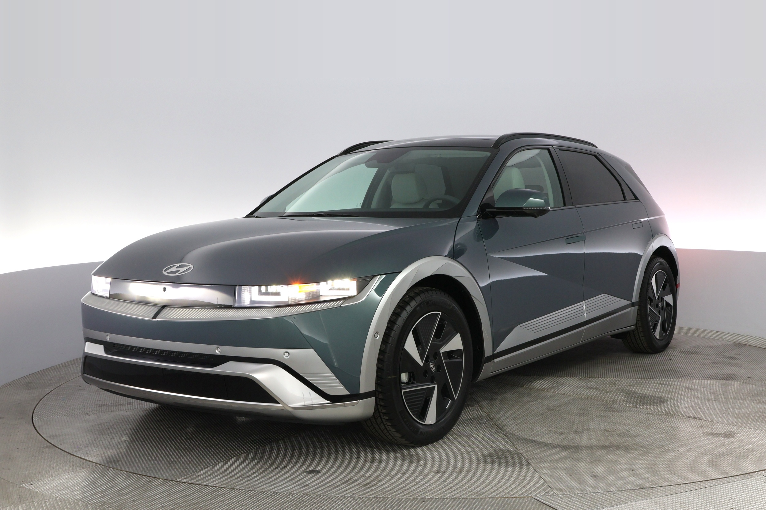 2025 Hyundai IONIQ 5