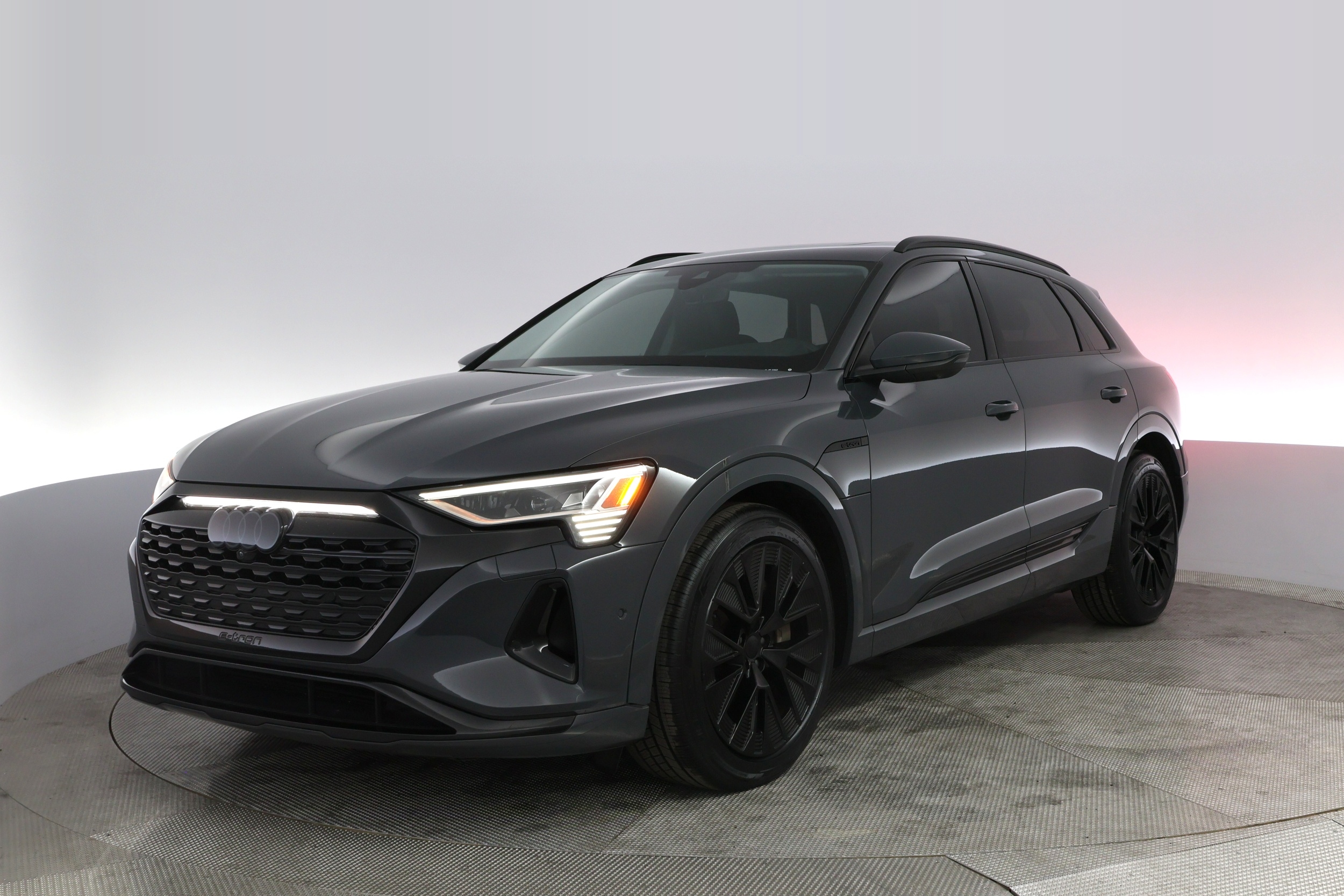 2024 Audi Q8 e-tron
