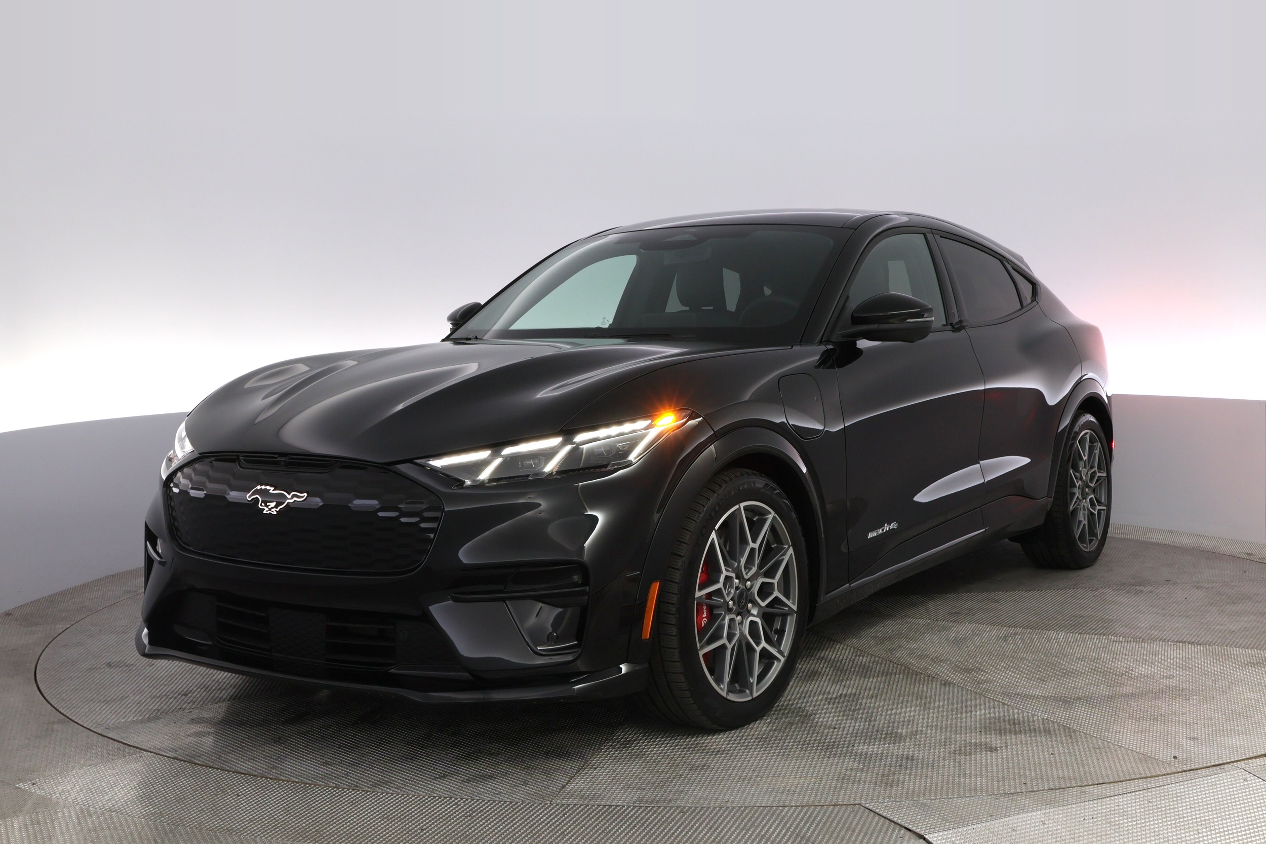 2025 Ford Mustang Mach-E