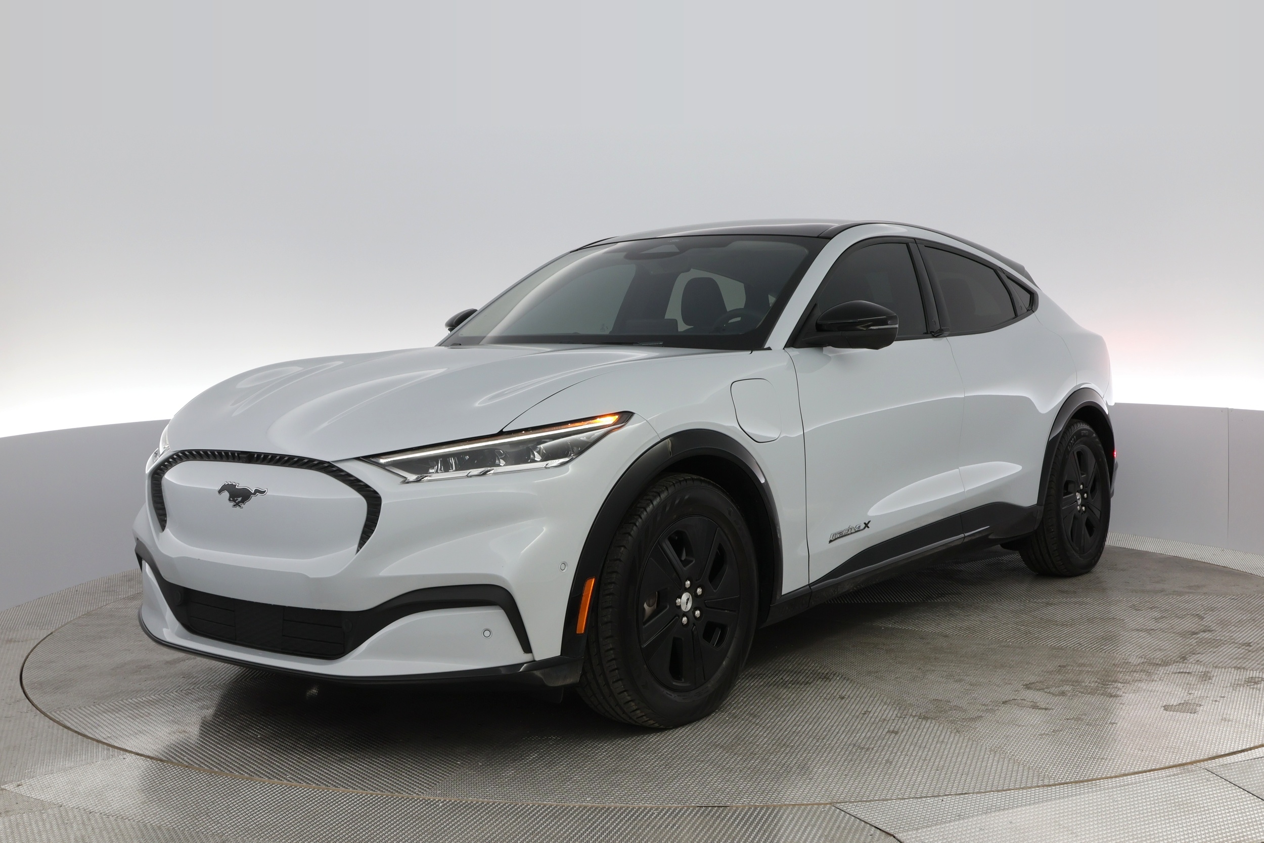 2021 Ford Mustang Mach-E