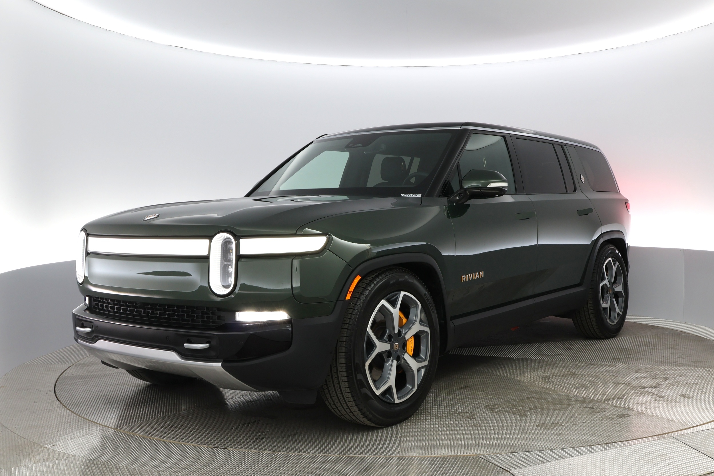 2023 Rivian R1S