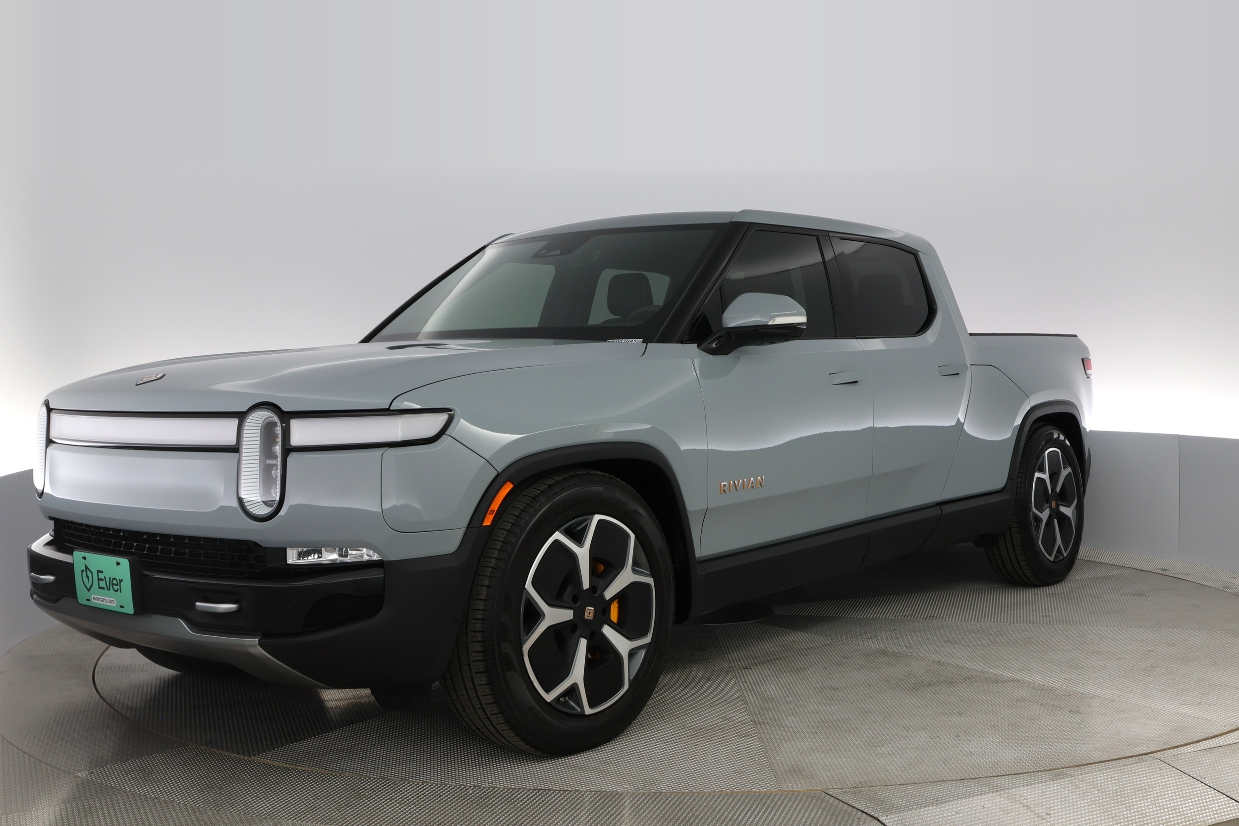 2022 Rivian R1T