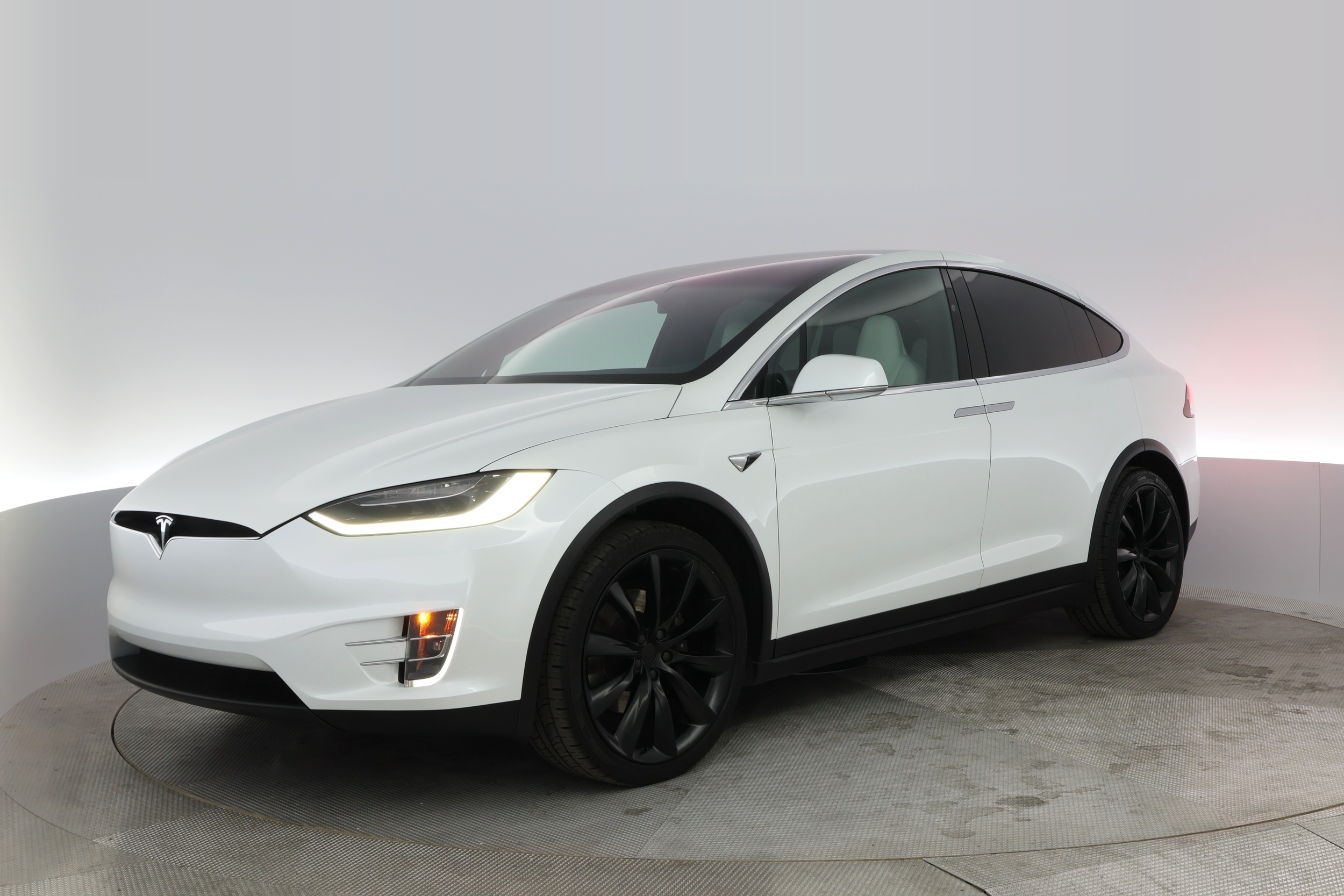2020 Tesla Model X