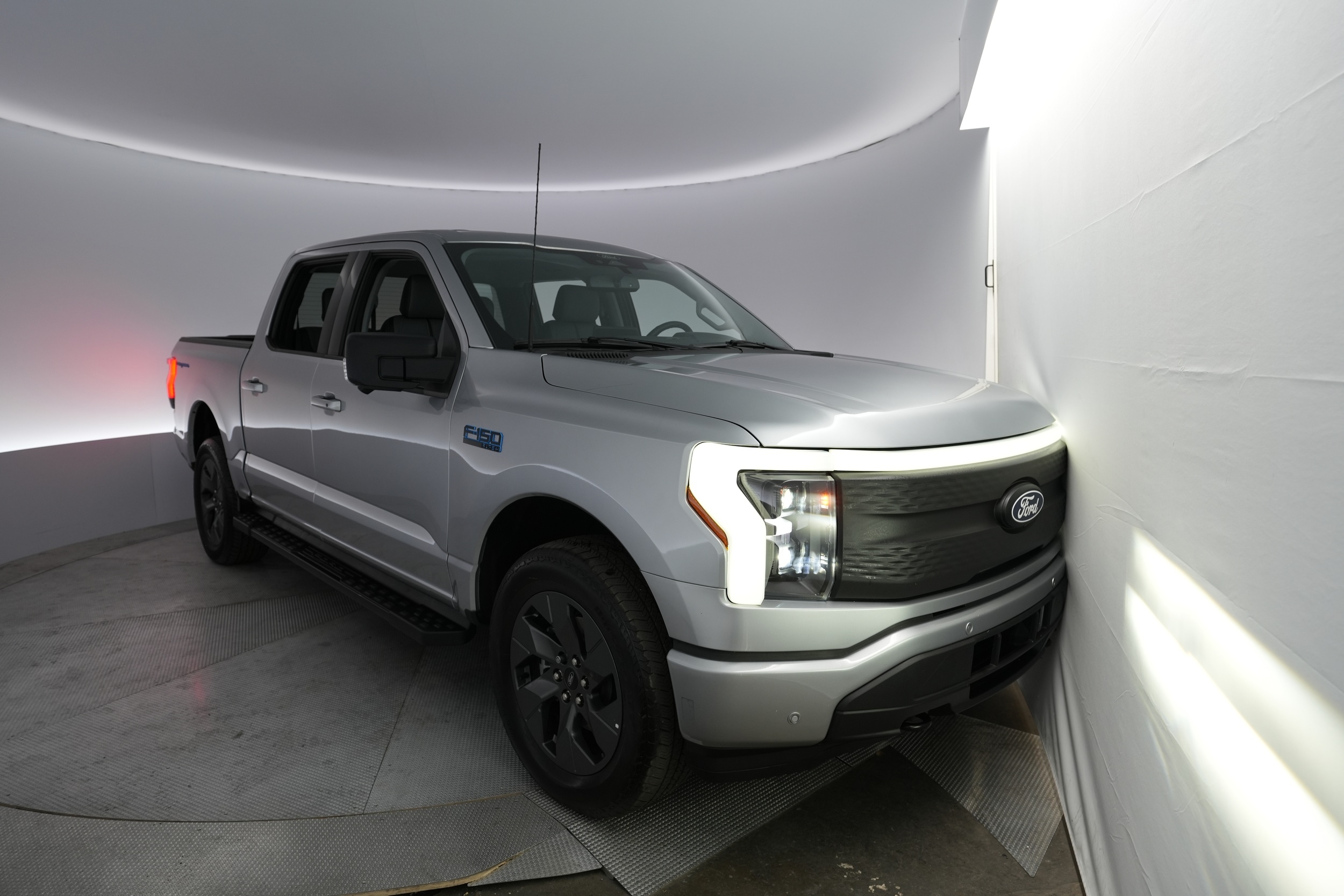 2024 Ford F-150 Lightning