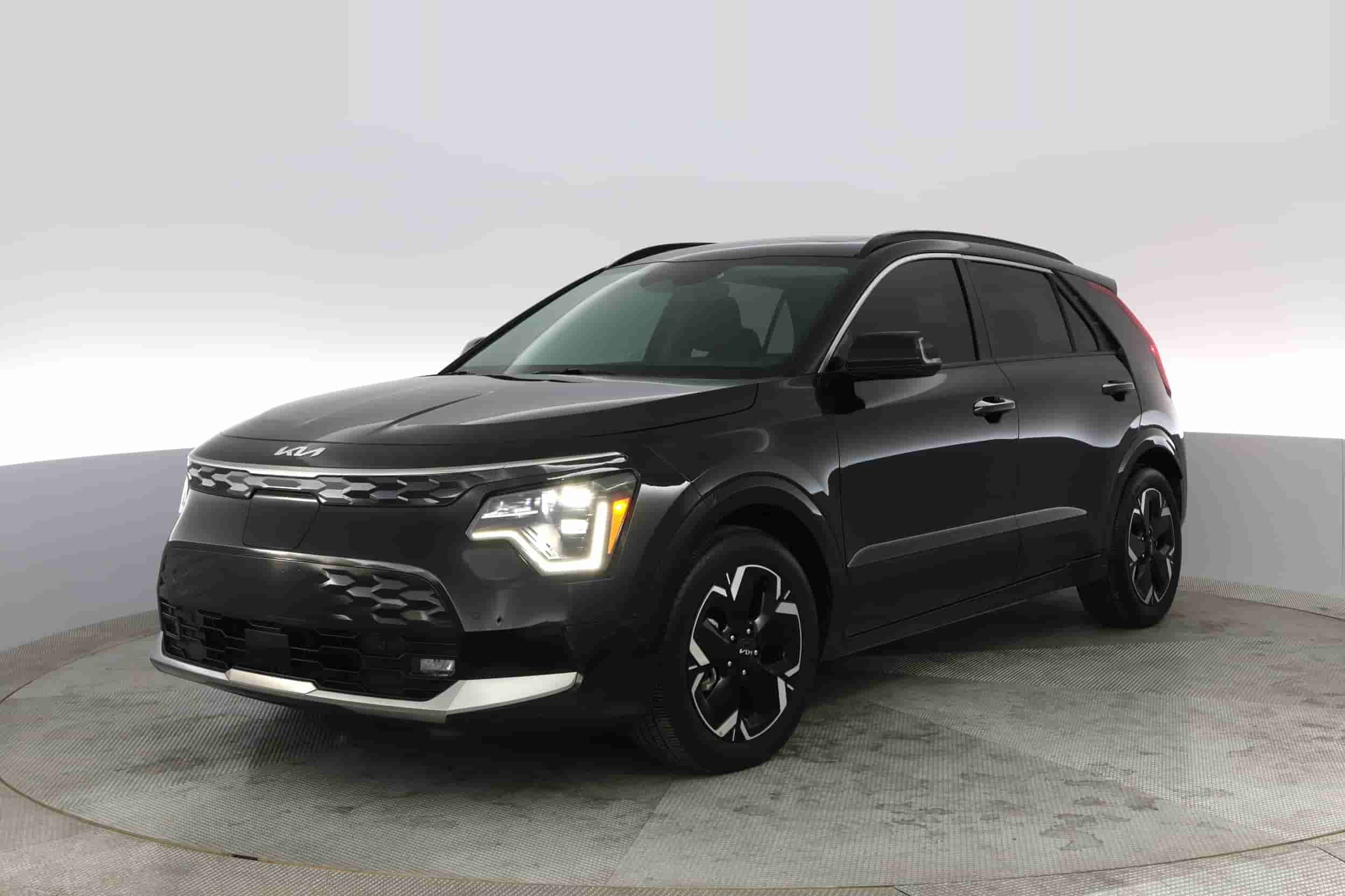 Kia Niro EV | EverCar's Co. on EverCars Co.