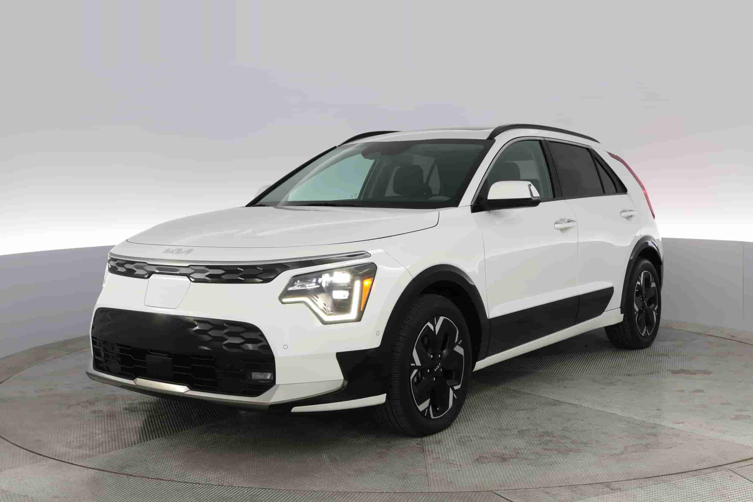 Kia Niro EV | EverCar's Co. on EverCars Co.