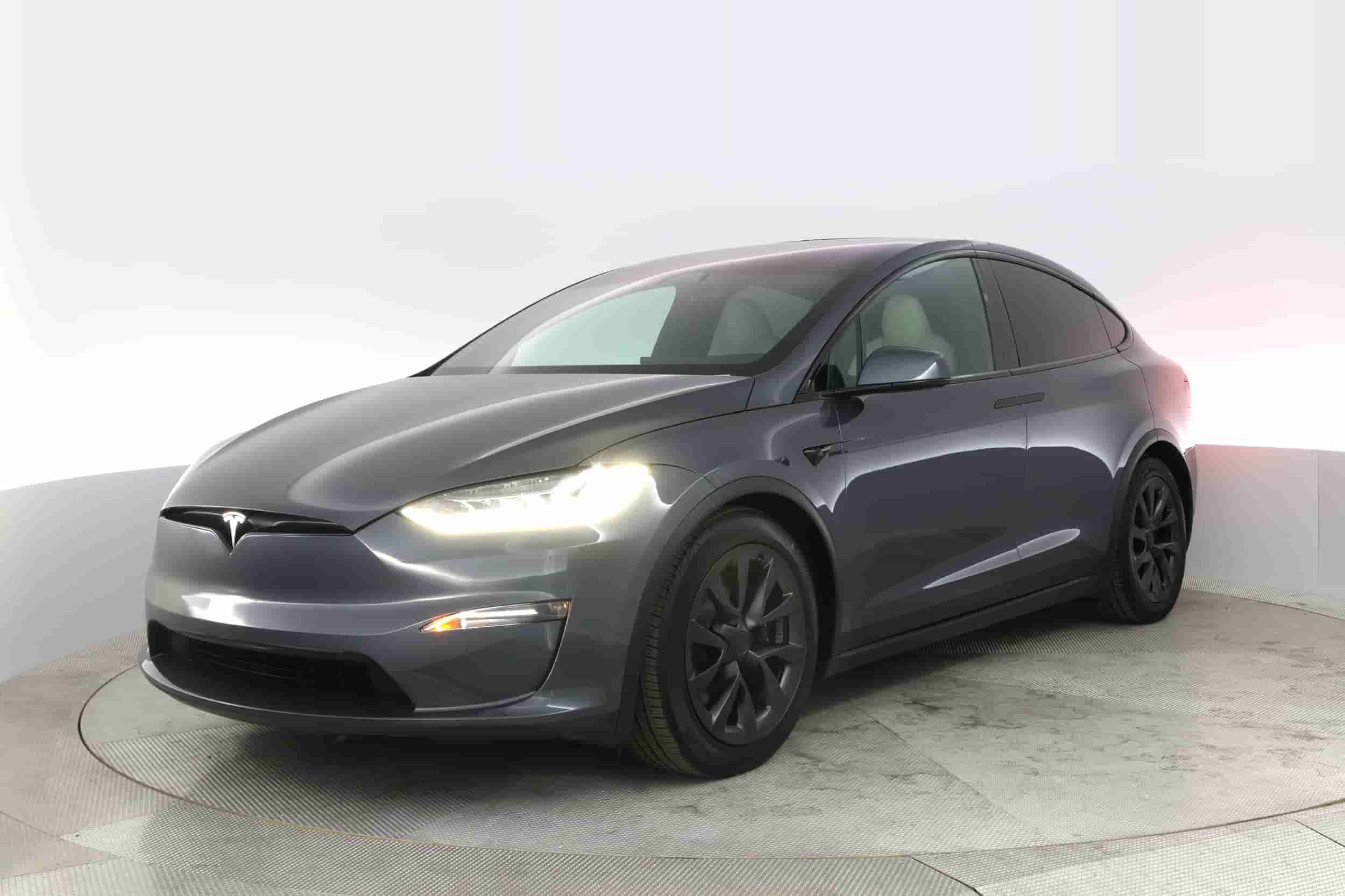 Tesla Model X | EverCar's Co. on EverCars Co.