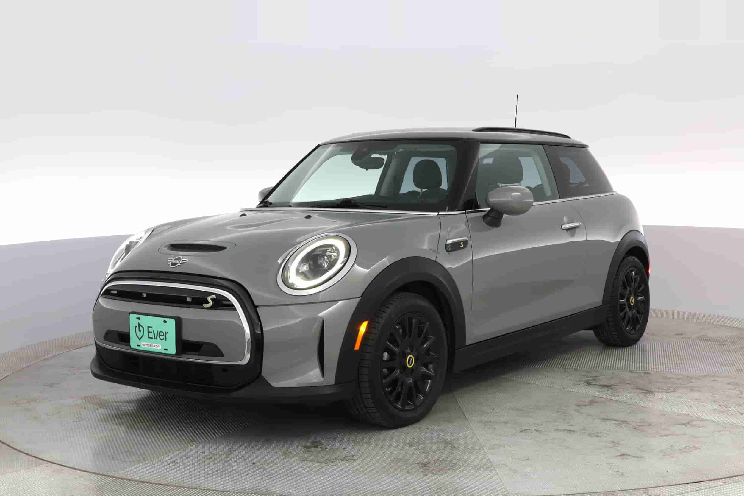 Mini Cooper SE | EverCar's Co. on EverCars Co.
