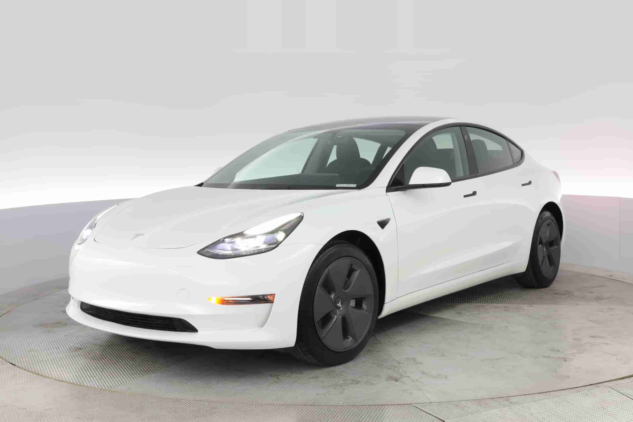 Tesla Model 3 | EverCar's Co. on EverCars Co.