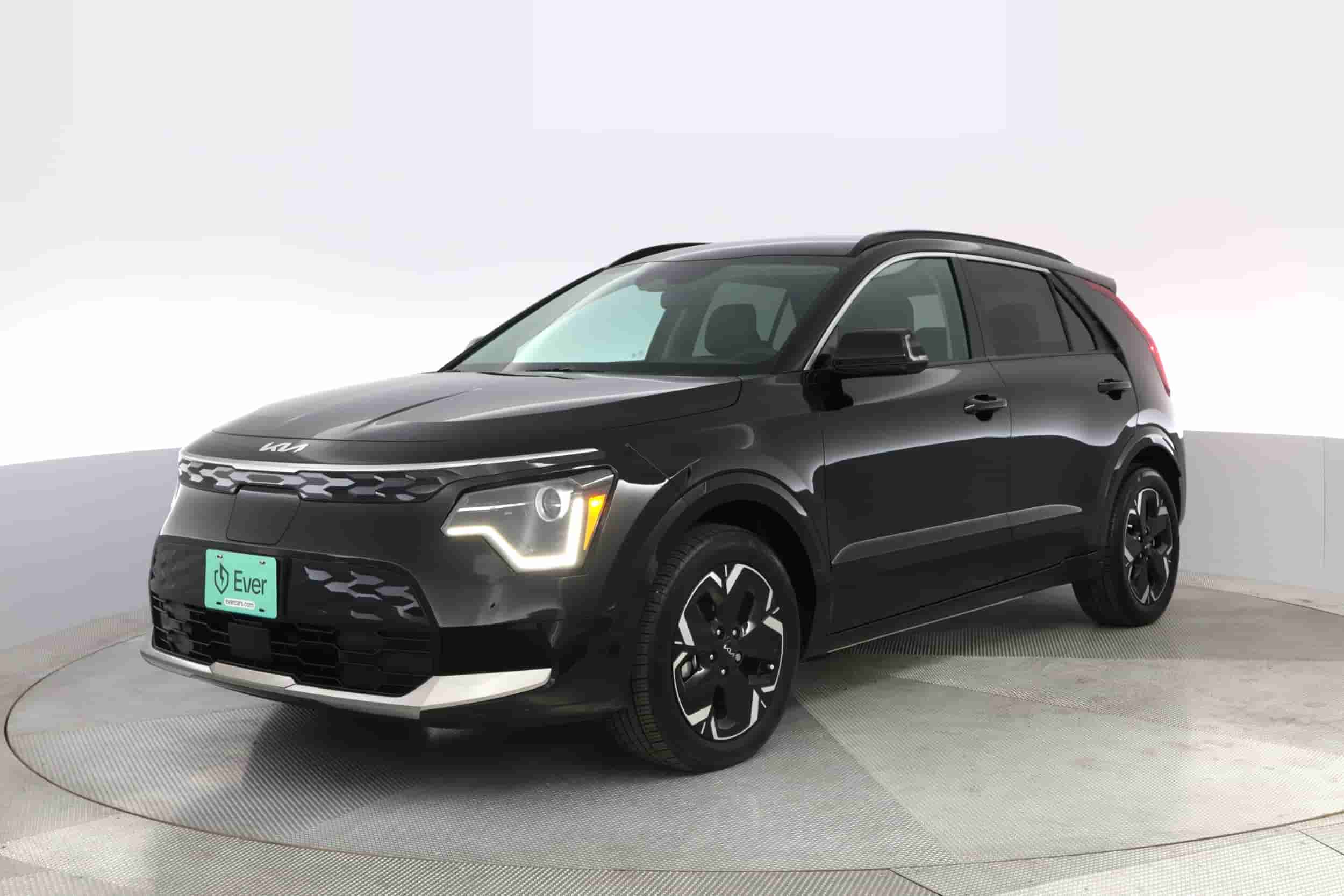 Kia Niro EV | EverCar's Co. on EverCars Co.