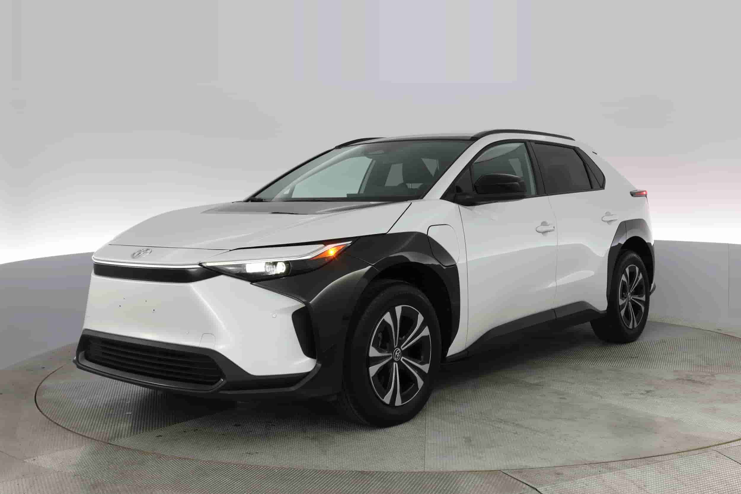 Toyota bZ4 X | EverCar's Co. on EverCars Co.