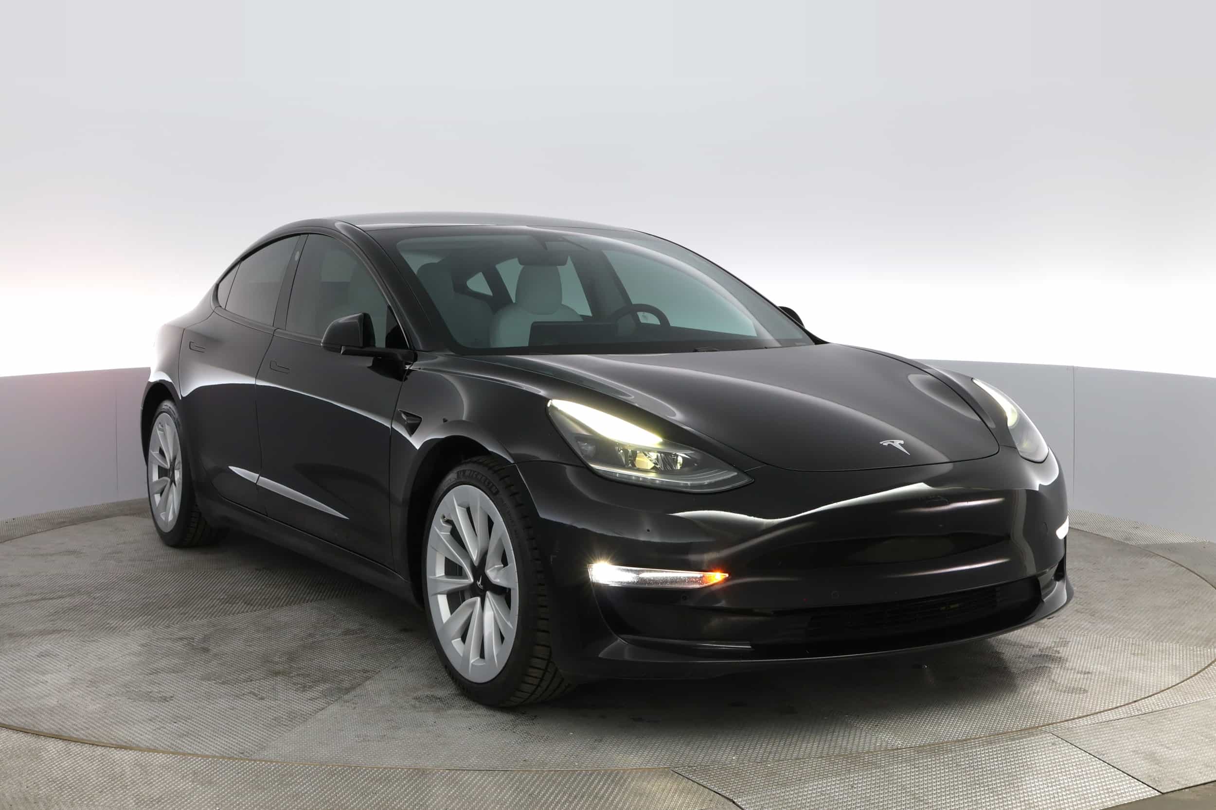 EverCar's Co. vehicle image for Tesla Model 3 -  Long Range on EverCars Co.