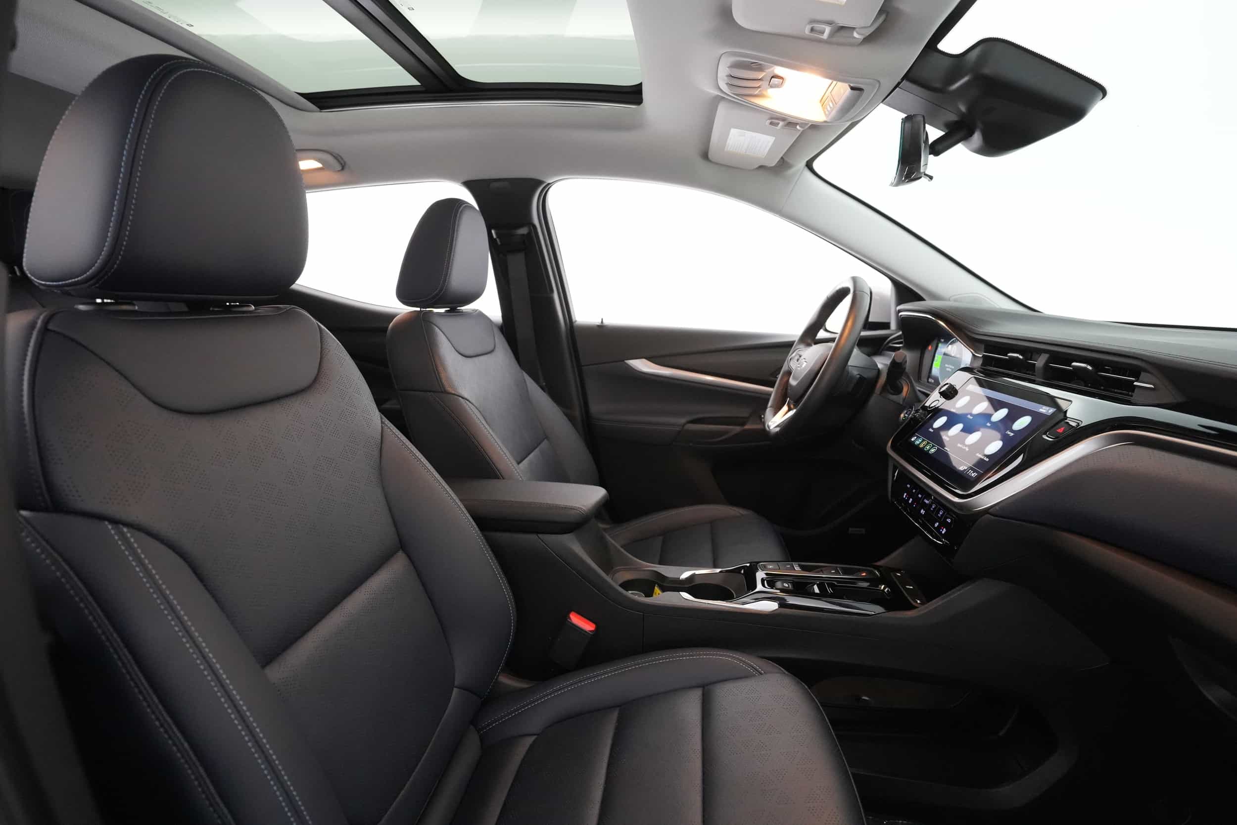 EverCar's Co. vehicle image for Chevrolet Bolt EUV -  Premier on EverCars Co.