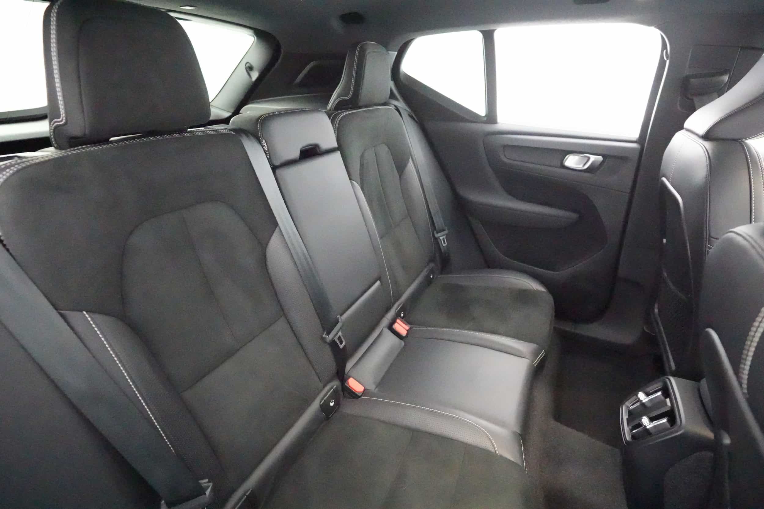 EverCar's Co. vehicle image for Volvo XC40 Recharge -  Pure Electric P8 on EverCars Co.