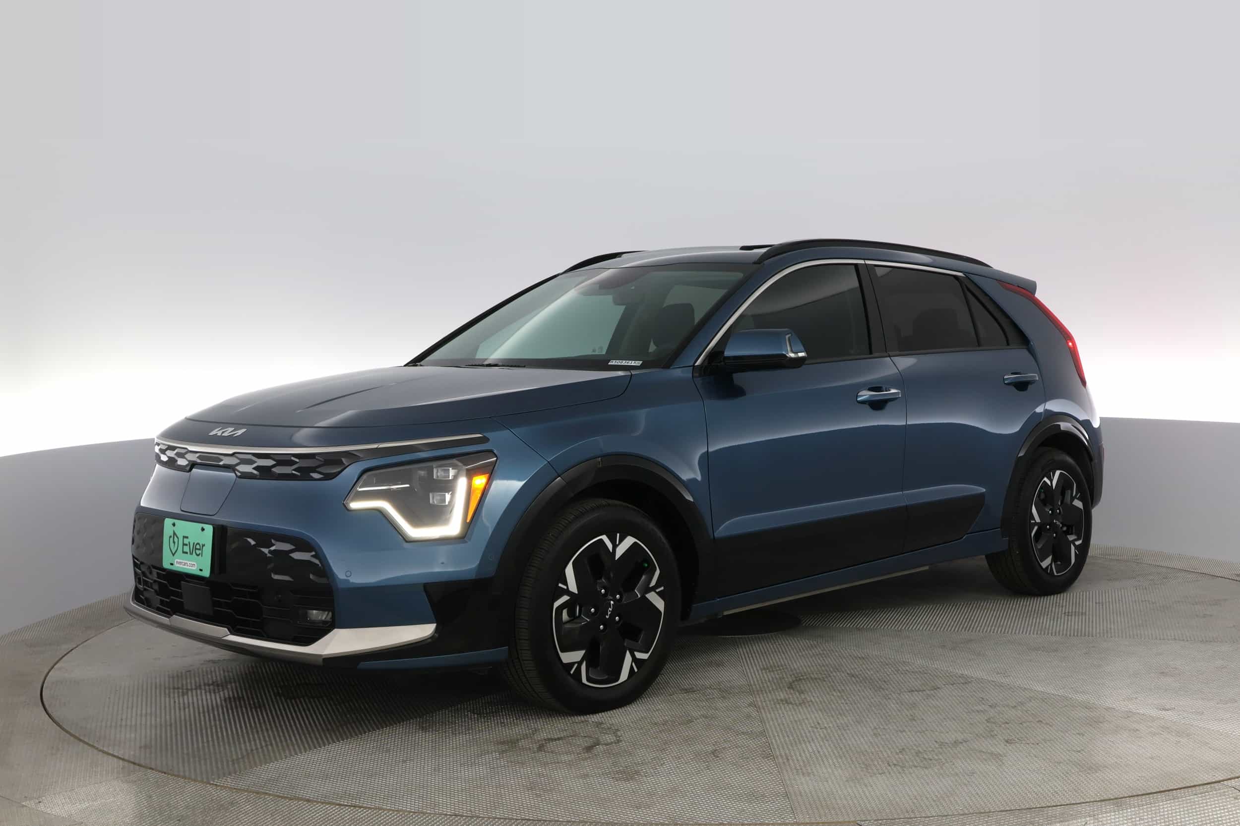 EverCar's Co. vehicle image for Kia Niro EV -  Wave on EverCars Co.