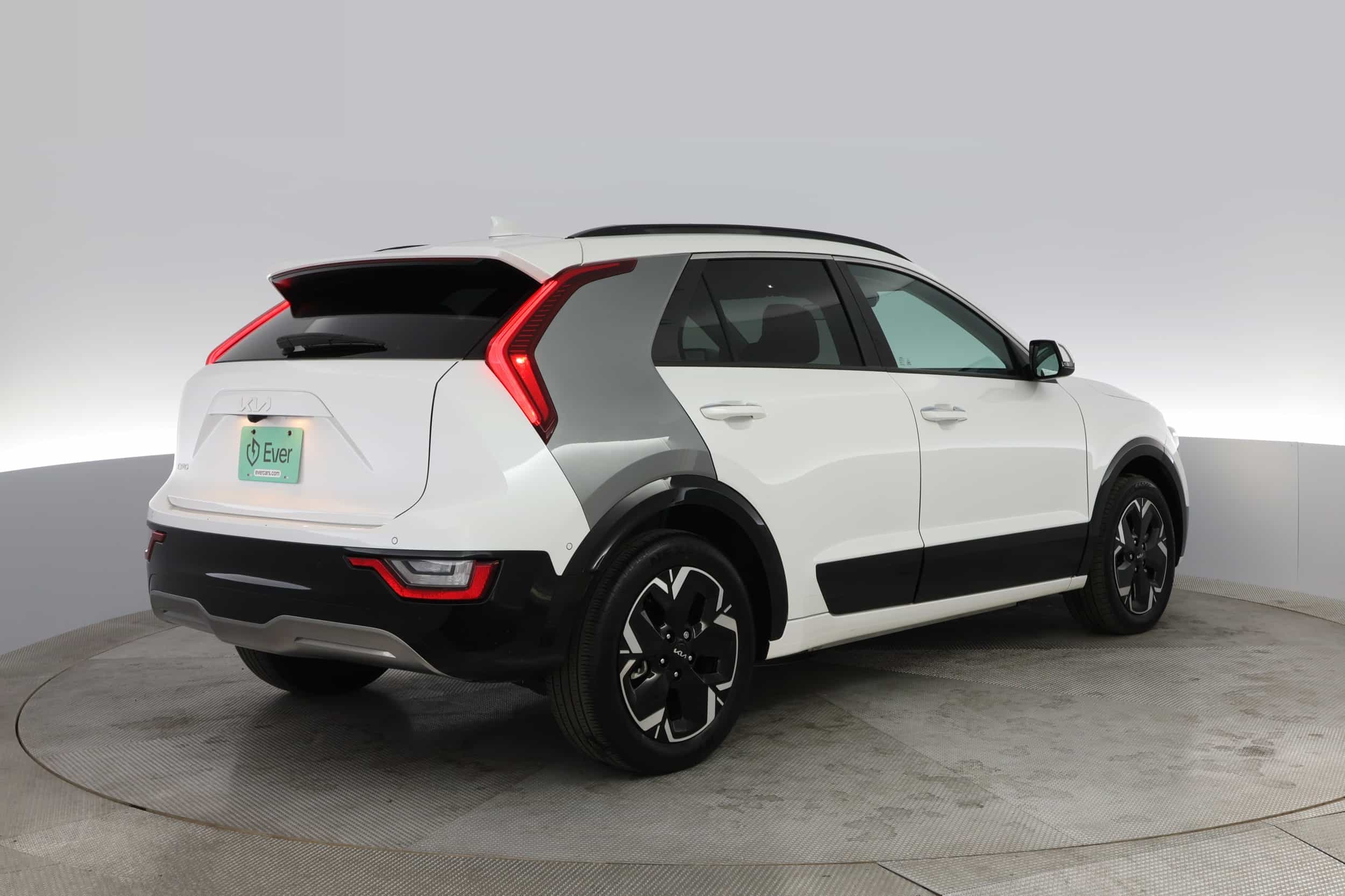 EverCar's Co. vehicle image for Kia Niro EV -  Wave on EverCars Co.