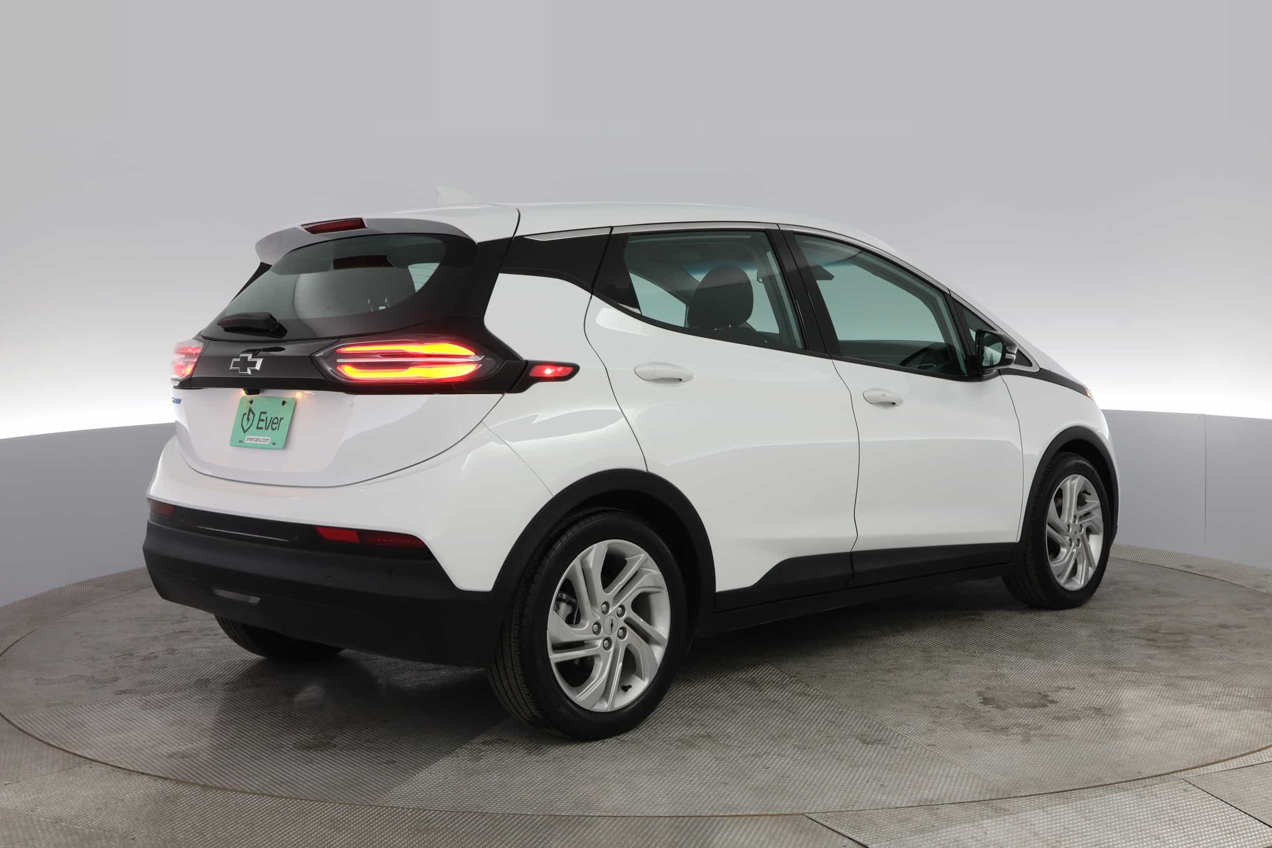 EverCar's Co. vehicle image for Chevrolet Bolt EV -  1LT on EverCars Co.