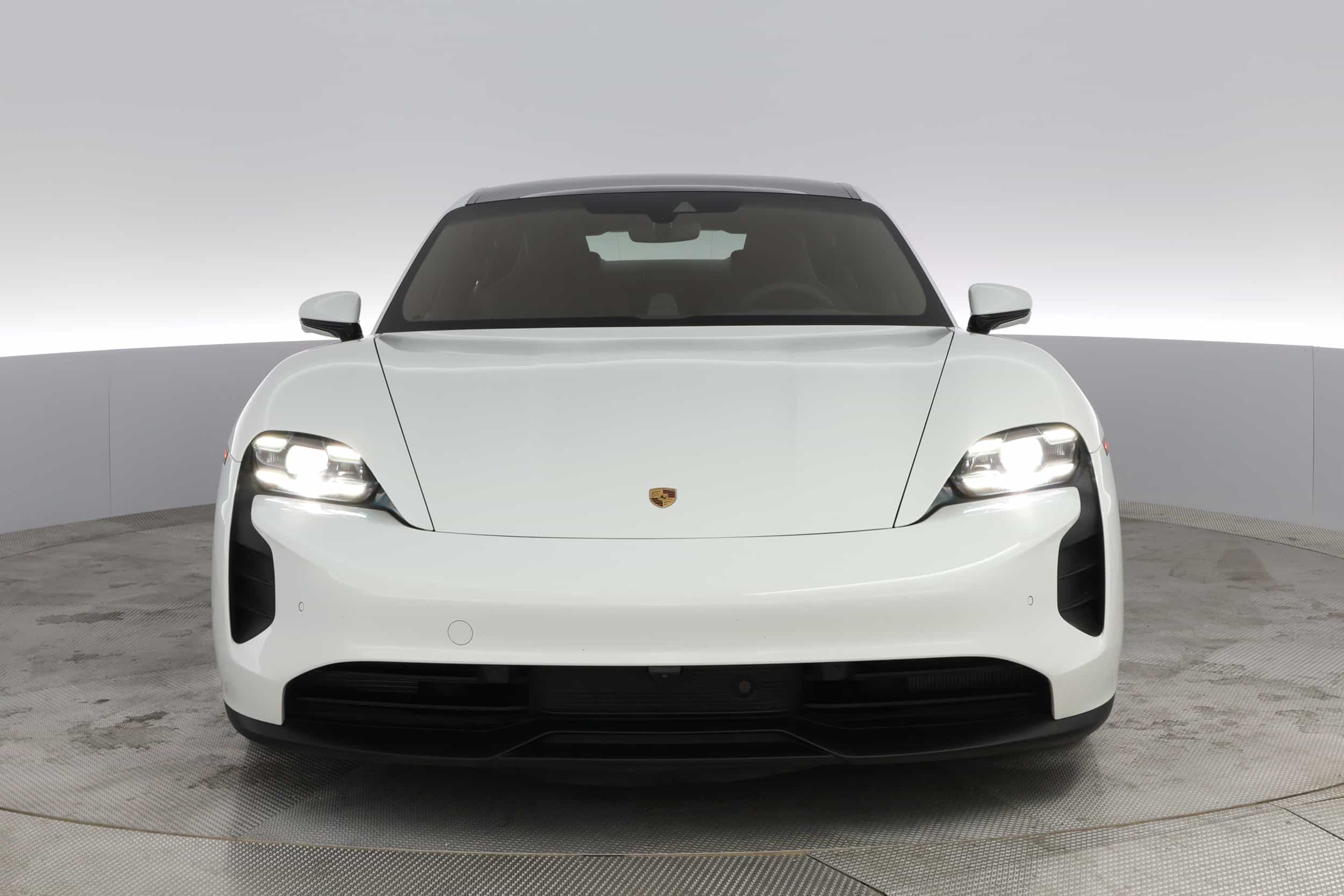 EverCar's Co. vehicle image for Porsche Taycan -  4S on EverCars Co.