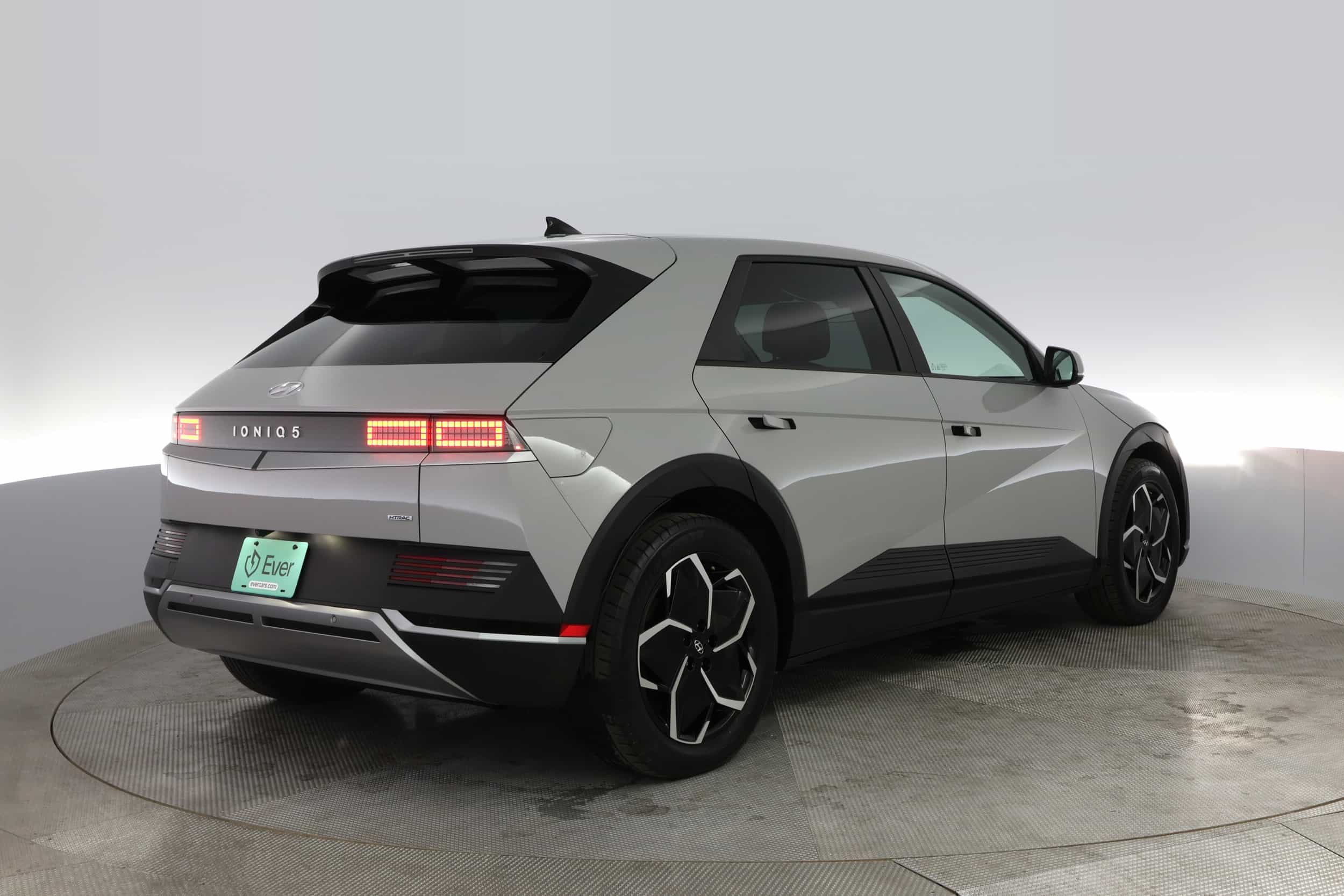 EverCar's Co. vehicle image for Hyundai IONIQ 5 -  SE on EverCars Co.