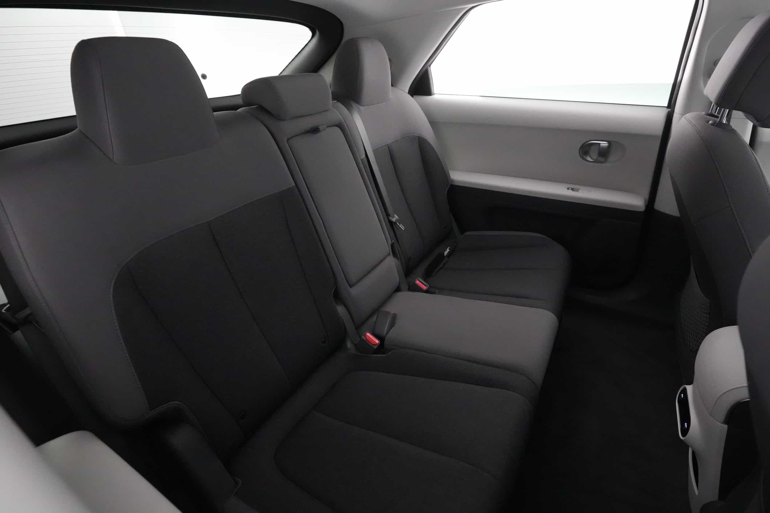 EverCar's Co. vehicle image for Hyundai IONIQ 5 -  SE on EverCars Co.
