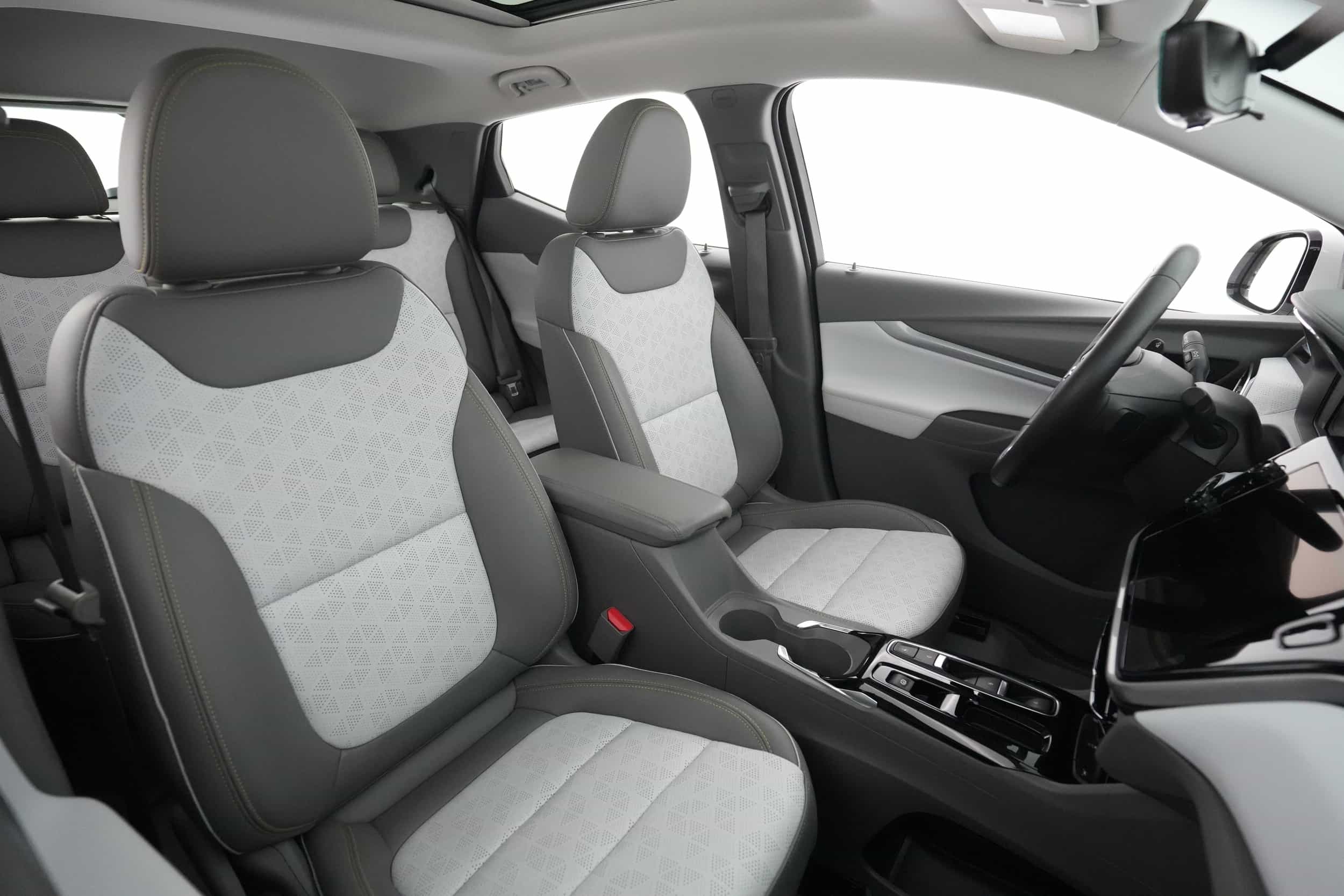 EverCar's Co. vehicle image for Chevrolet Bolt EUV -  Premier on EverCars Co.
