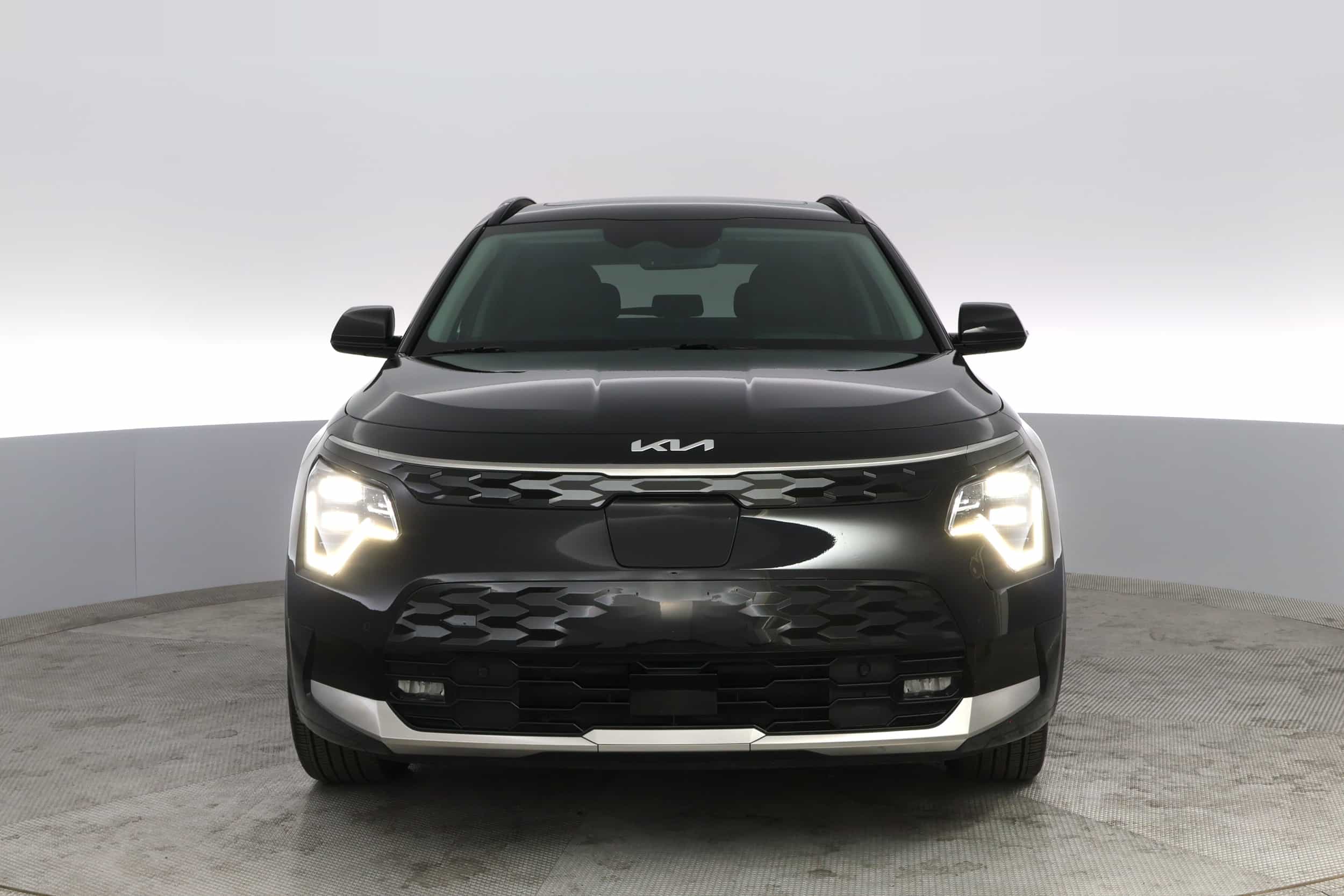 EverCar's Co. vehicle image for Kia Niro EV -  Wave on EverCars Co.