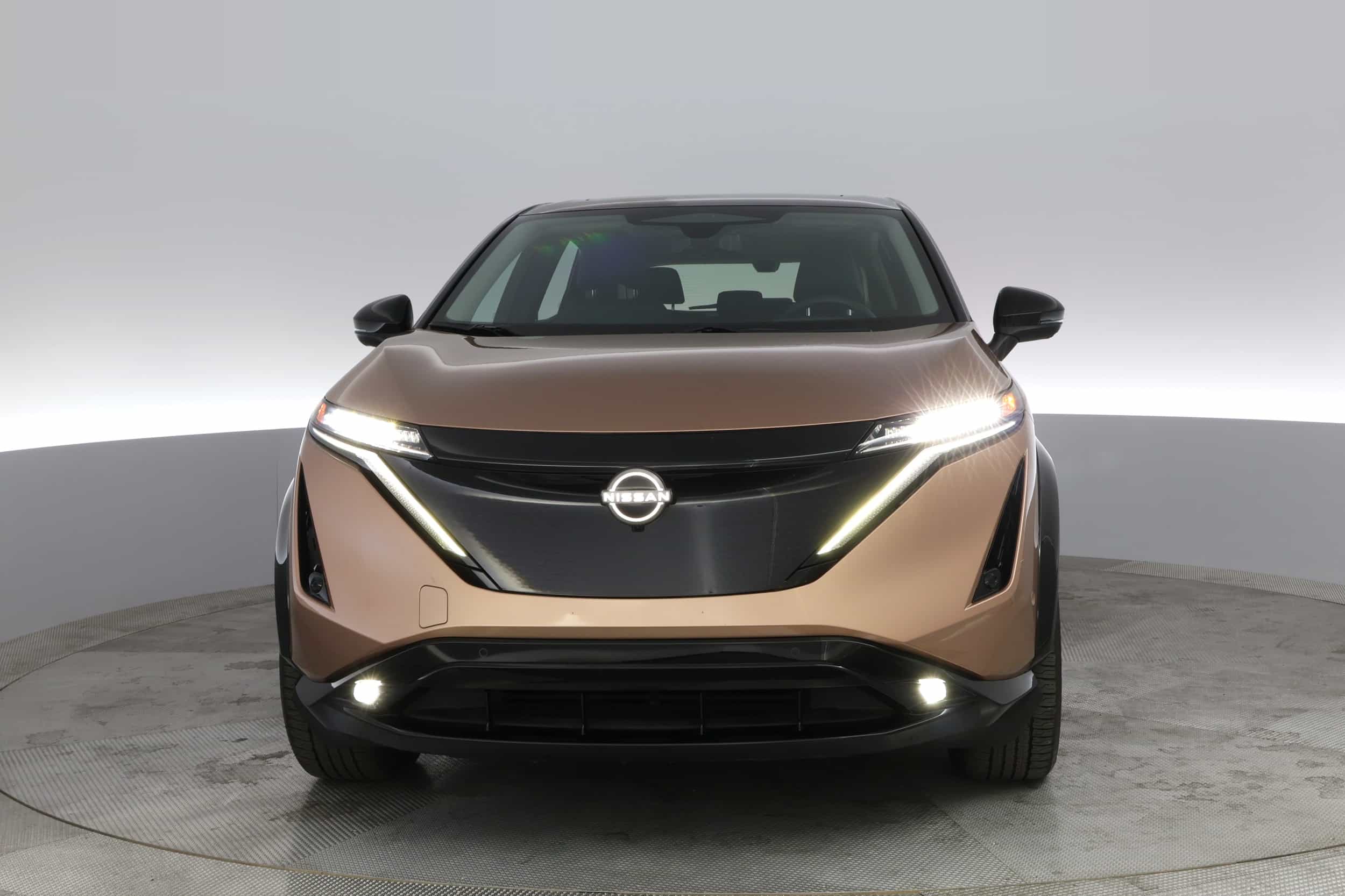 EverCar's Co. vehicle image for Nissan Ariya -  PLATINUM+ e-4ORCE on EverCars Co.