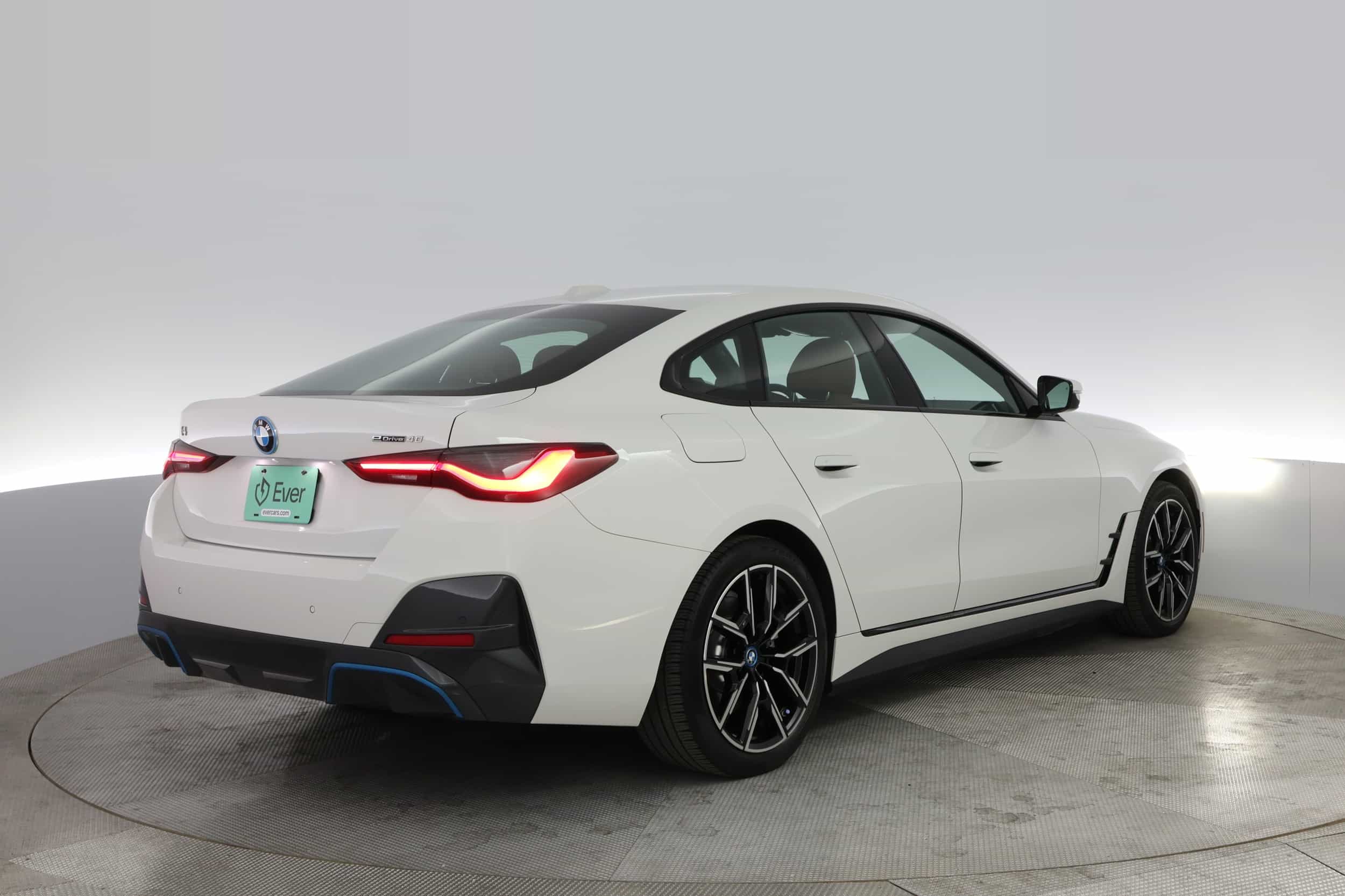 EverCar's Co. vehicle image for BMW i4 -  eDrive40 on EverCars Co.