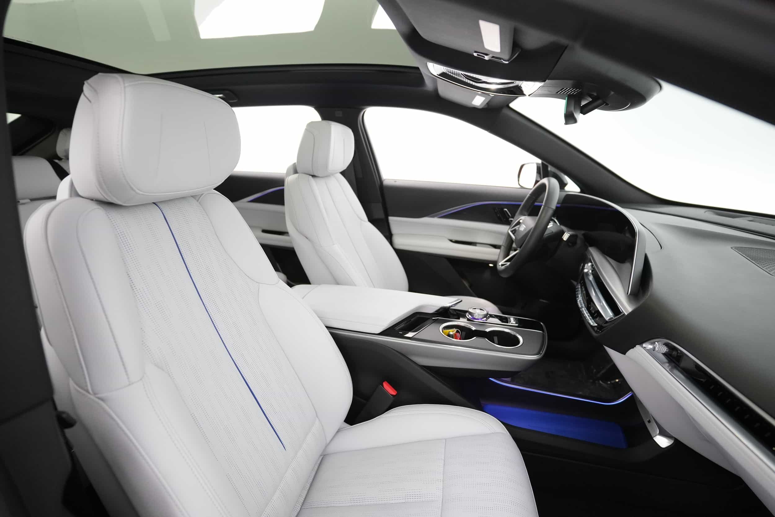 EverCar's Co. vehicle image for Cadillac LYRIQ -  Sport on EverCars Co.