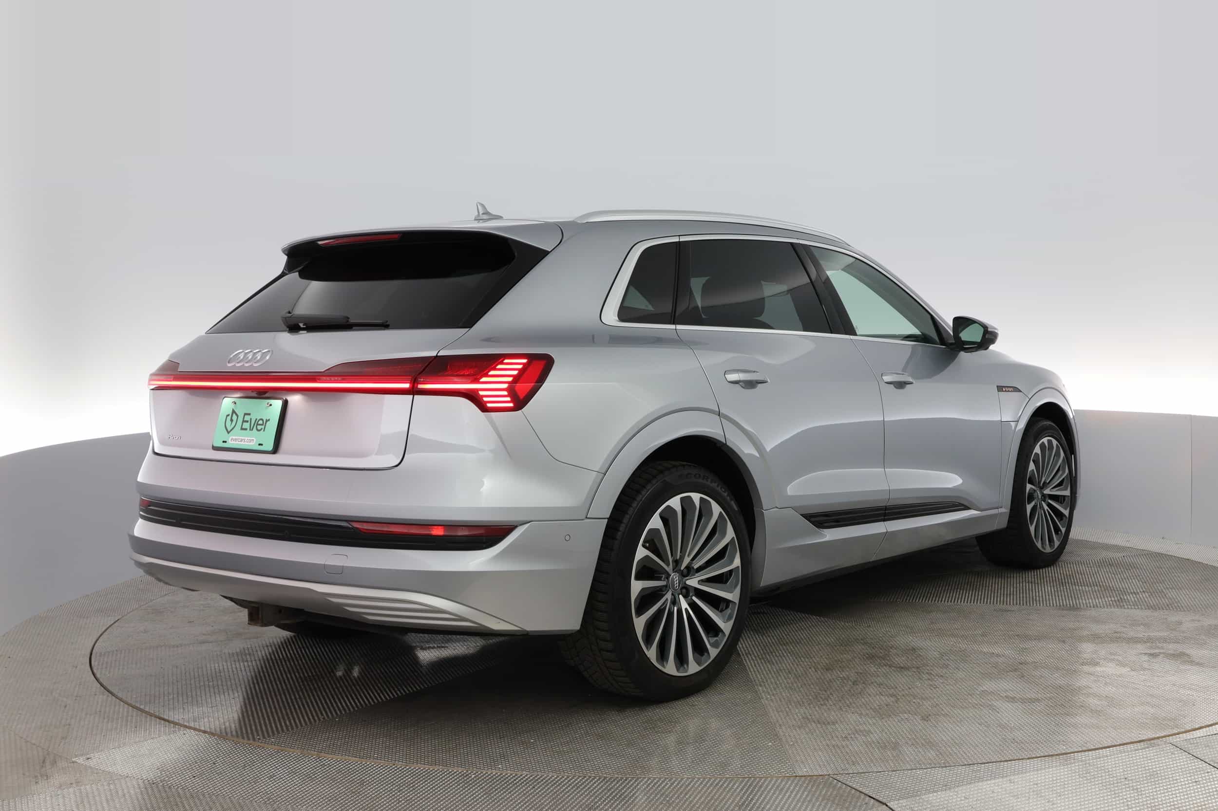 EverCar's Co. vehicle image for Audi e-tron -  Prestige on EverCars Co.