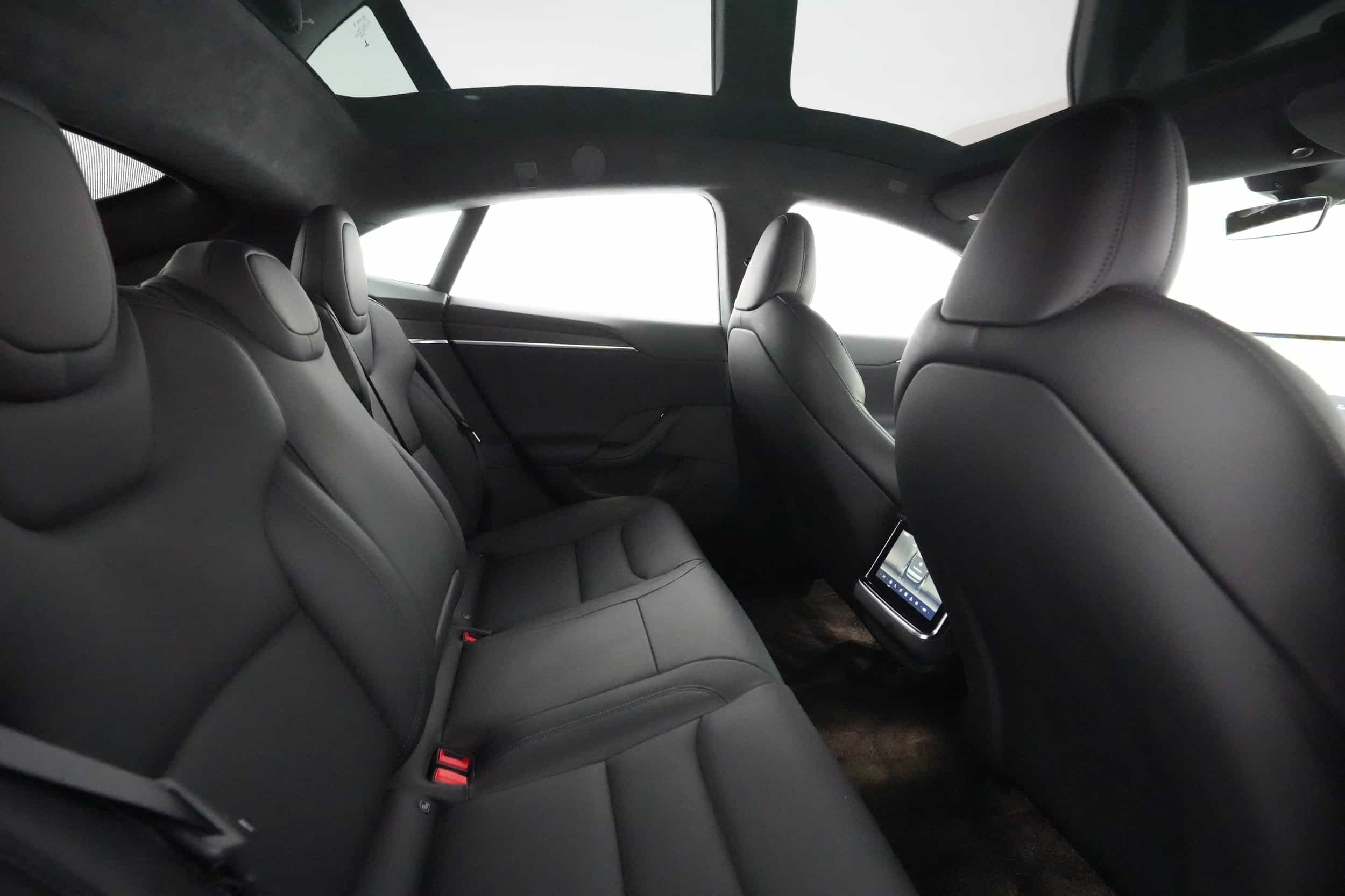 EverCar's Co. vehicle image for Tesla Model S -  Long Range on EverCars Co.