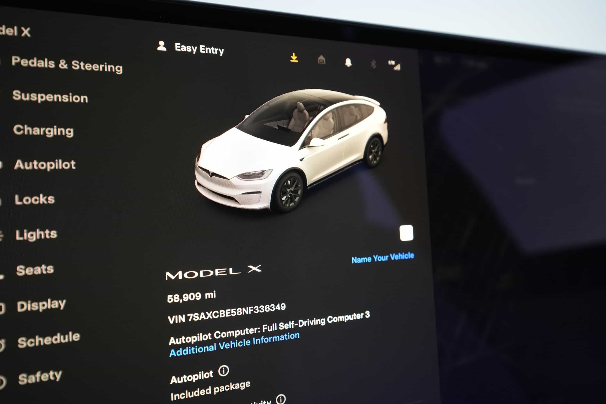 EverCar's Co. vehicle image for Tesla Model X -  Long Range on EverCars Co.
