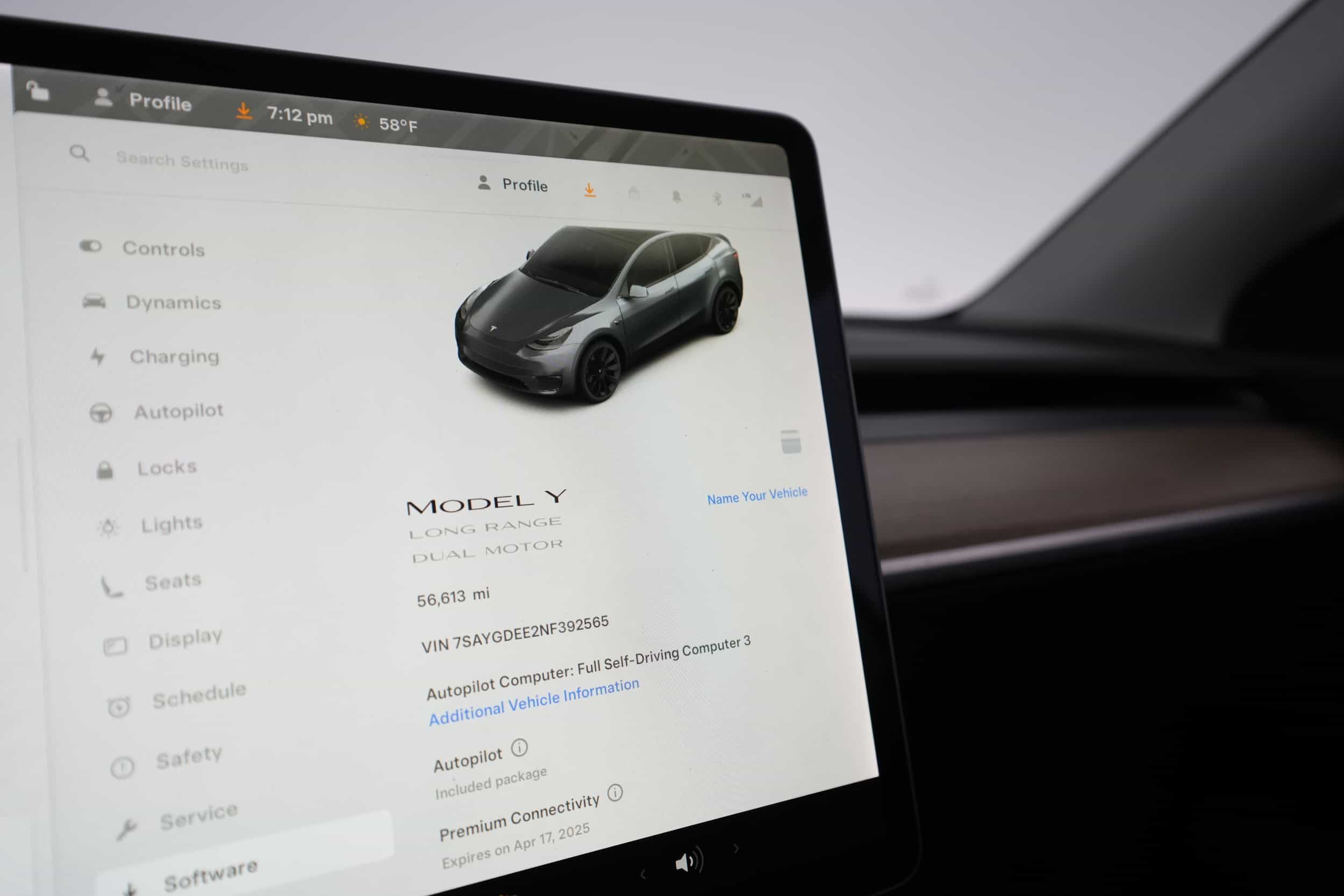 EverCar's Co. vehicle image for Tesla Model Y - 2022 Long Range on EverCars Co.