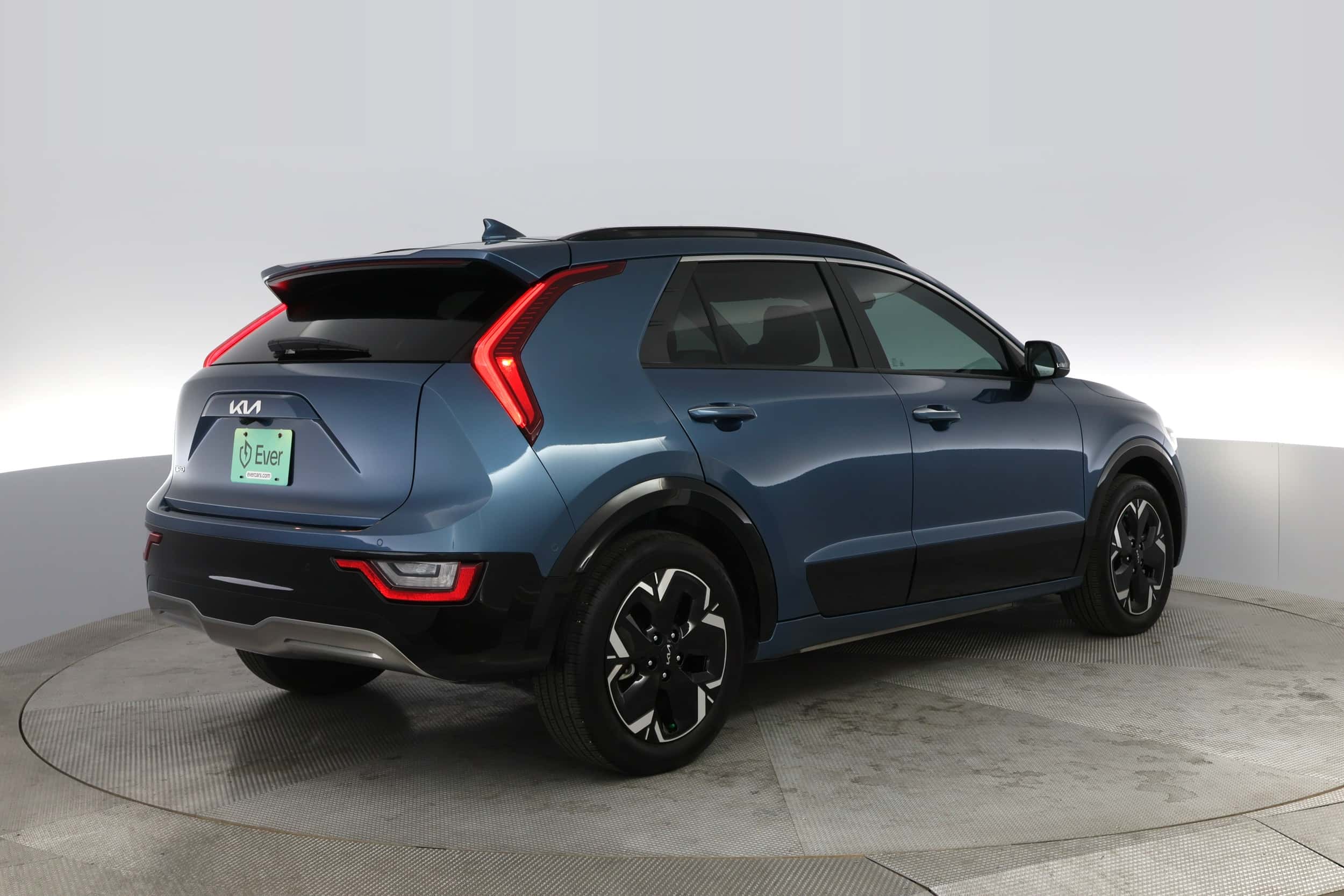 EverCar's Co. vehicle image for Kia Niro EV -  Wave on EverCars Co.