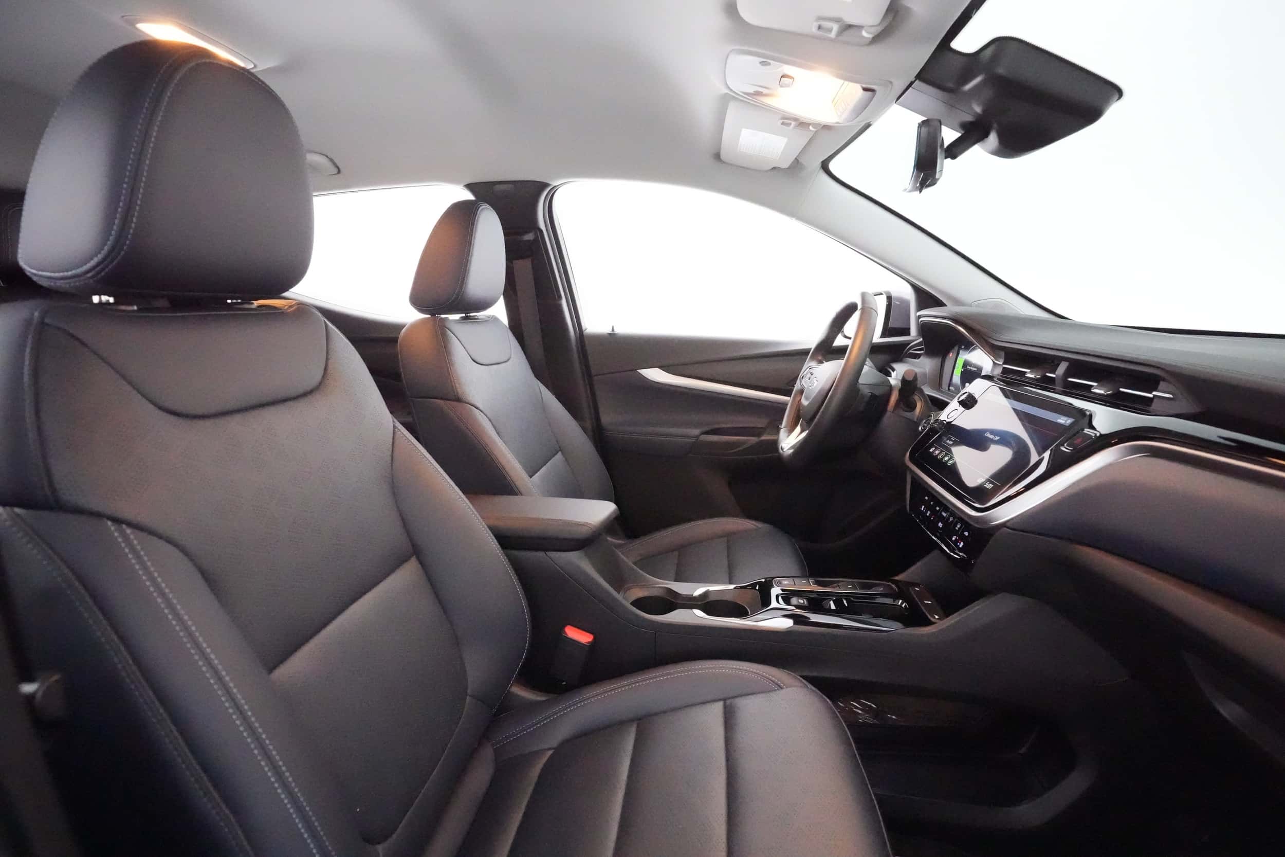 EverCar's Co. vehicle image for Chevrolet Bolt EUV -  Premier on EverCars Co.