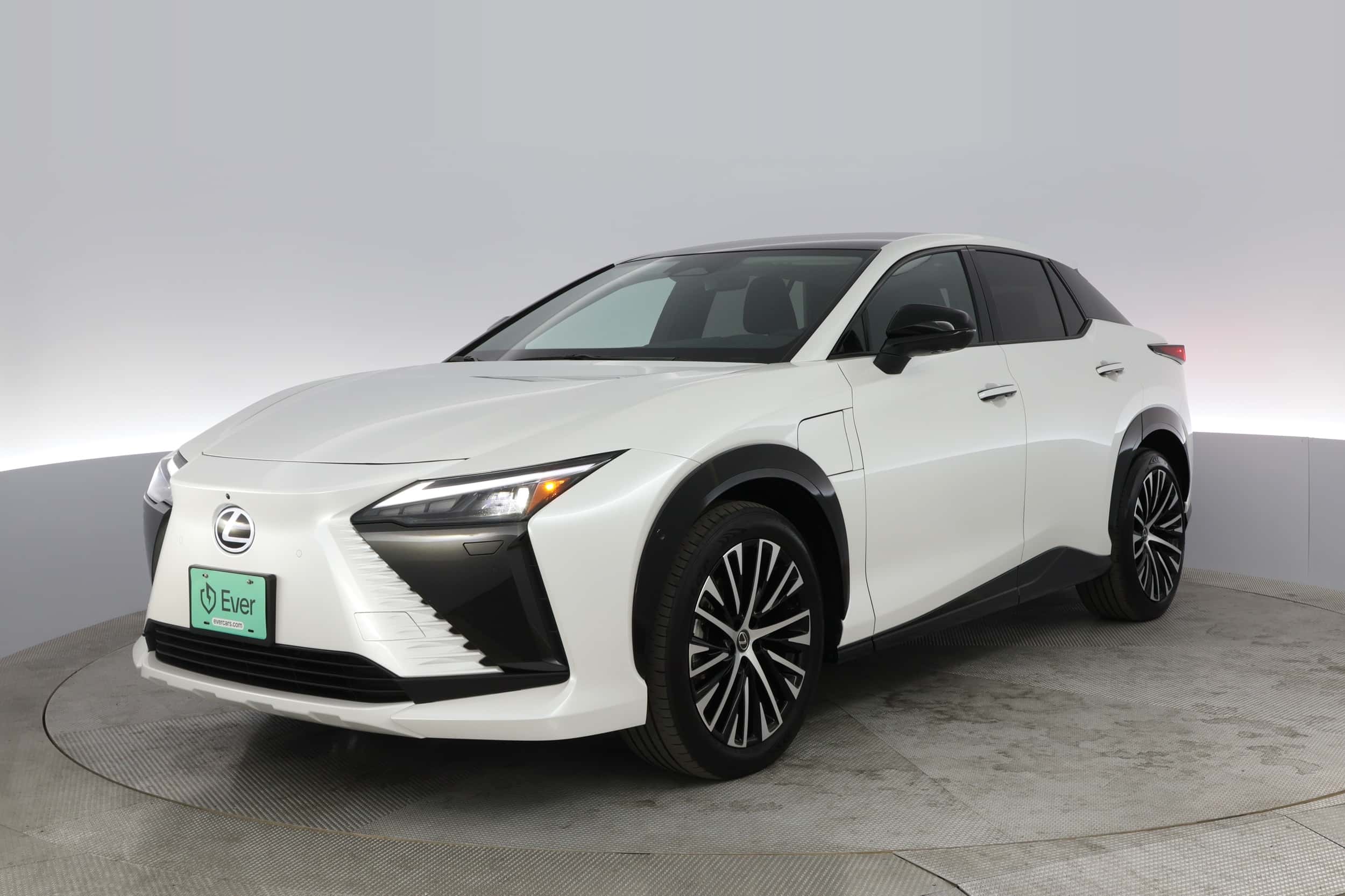 EverCar's Co. vehicle image for Lexus RZ -  450e Luxury on EverCars Co.