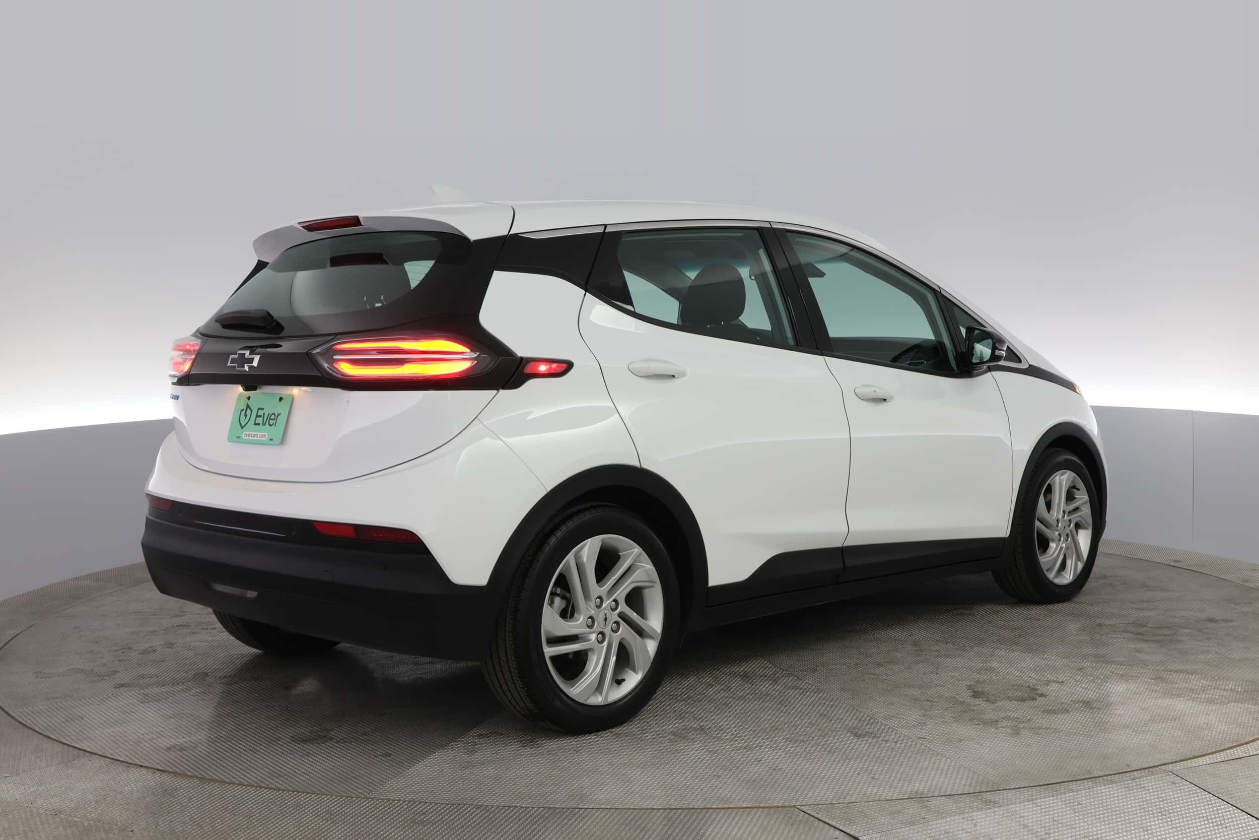 EverCar's Co. vehicle image for Chevrolet Bolt EV -  1LT on EverCars Co.