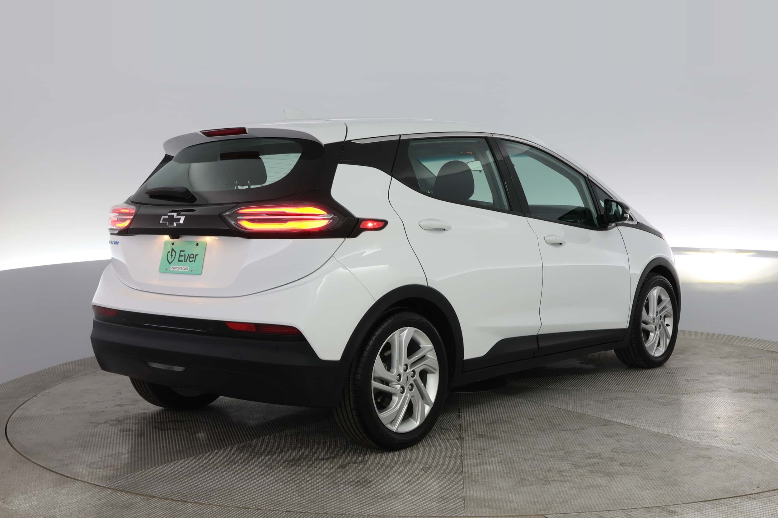 EverCar's Co. vehicle image for Chevrolet Bolt EV -  1LT on EverCars Co.