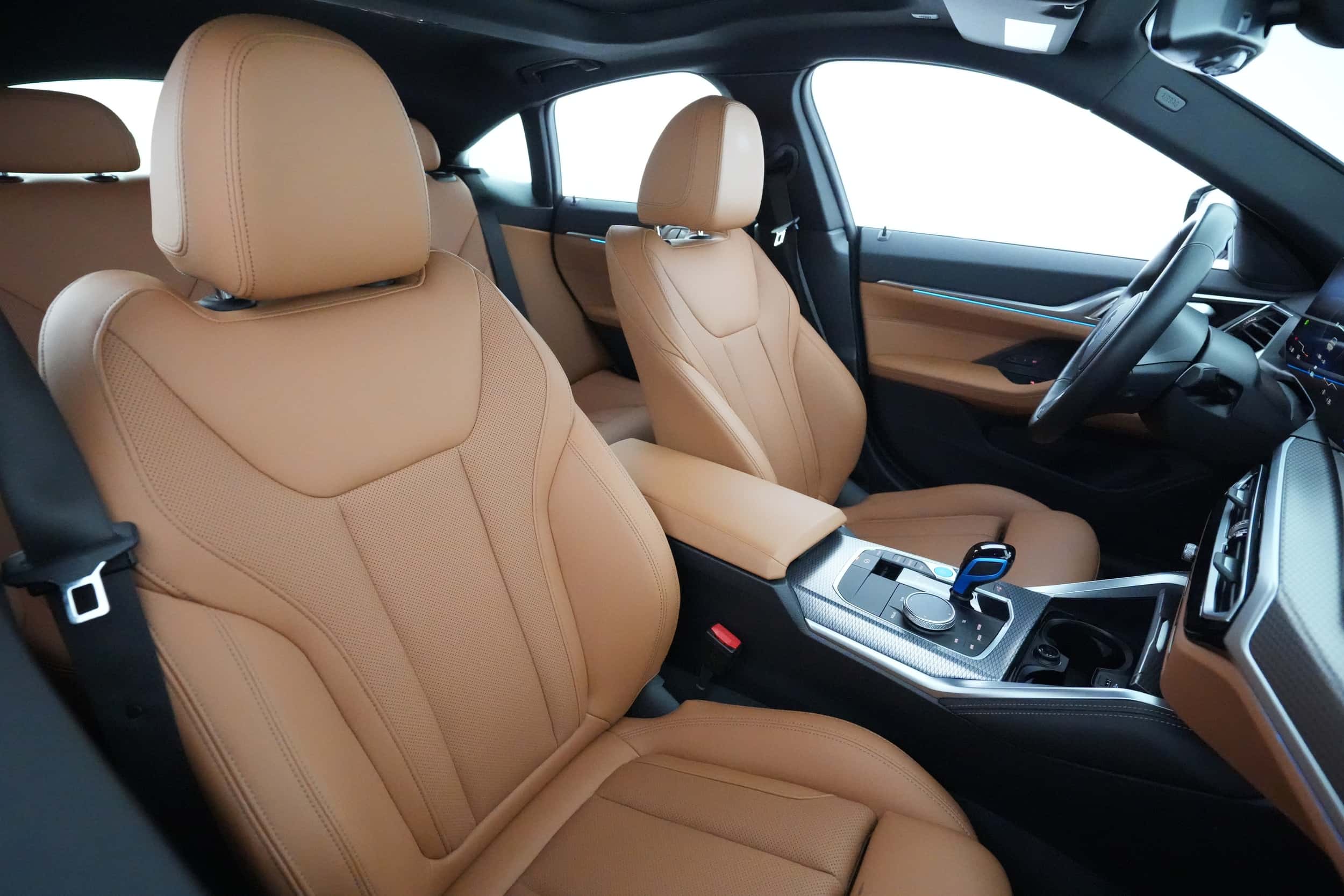 EverCar's Co. vehicle image for BMW i4 -  eDrive40 on EverCars Co.