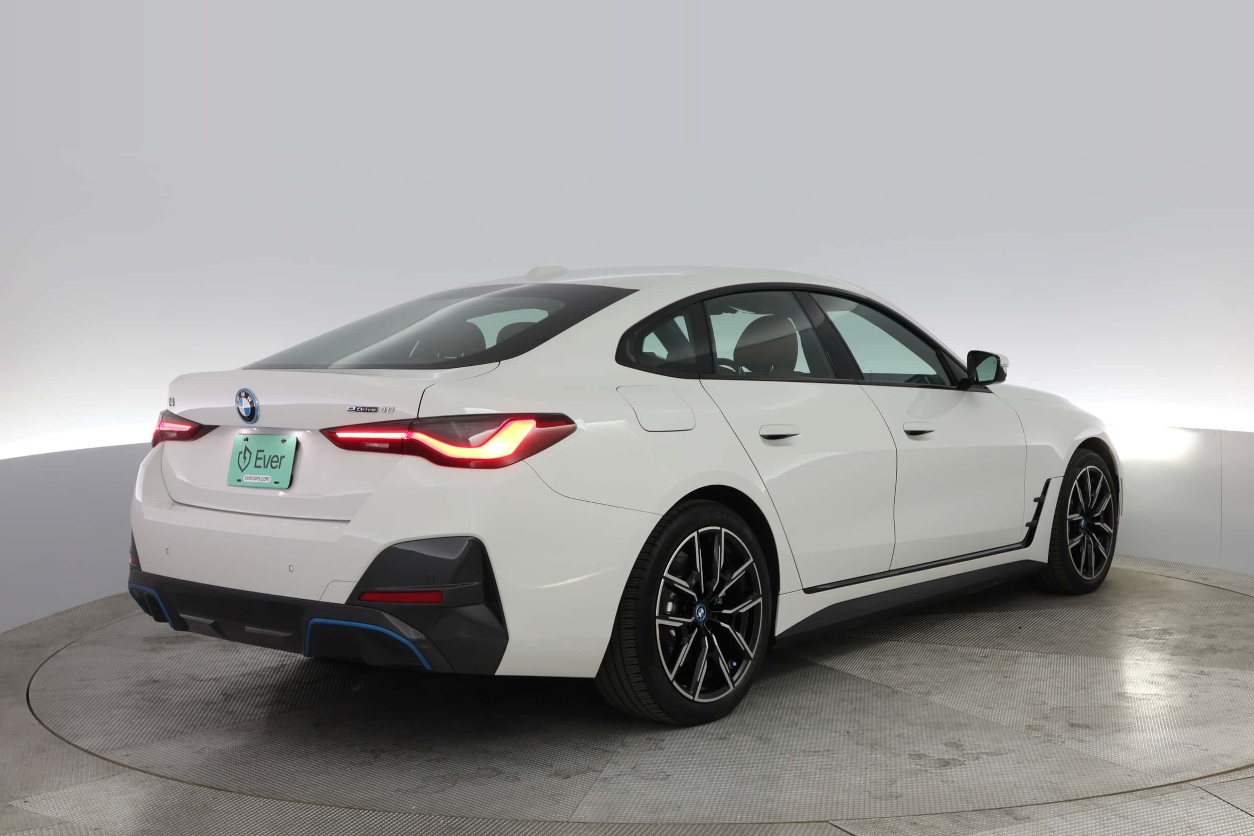 EverCar's Co. vehicle image for BMW i4 -  eDrive40 on EverCars Co.