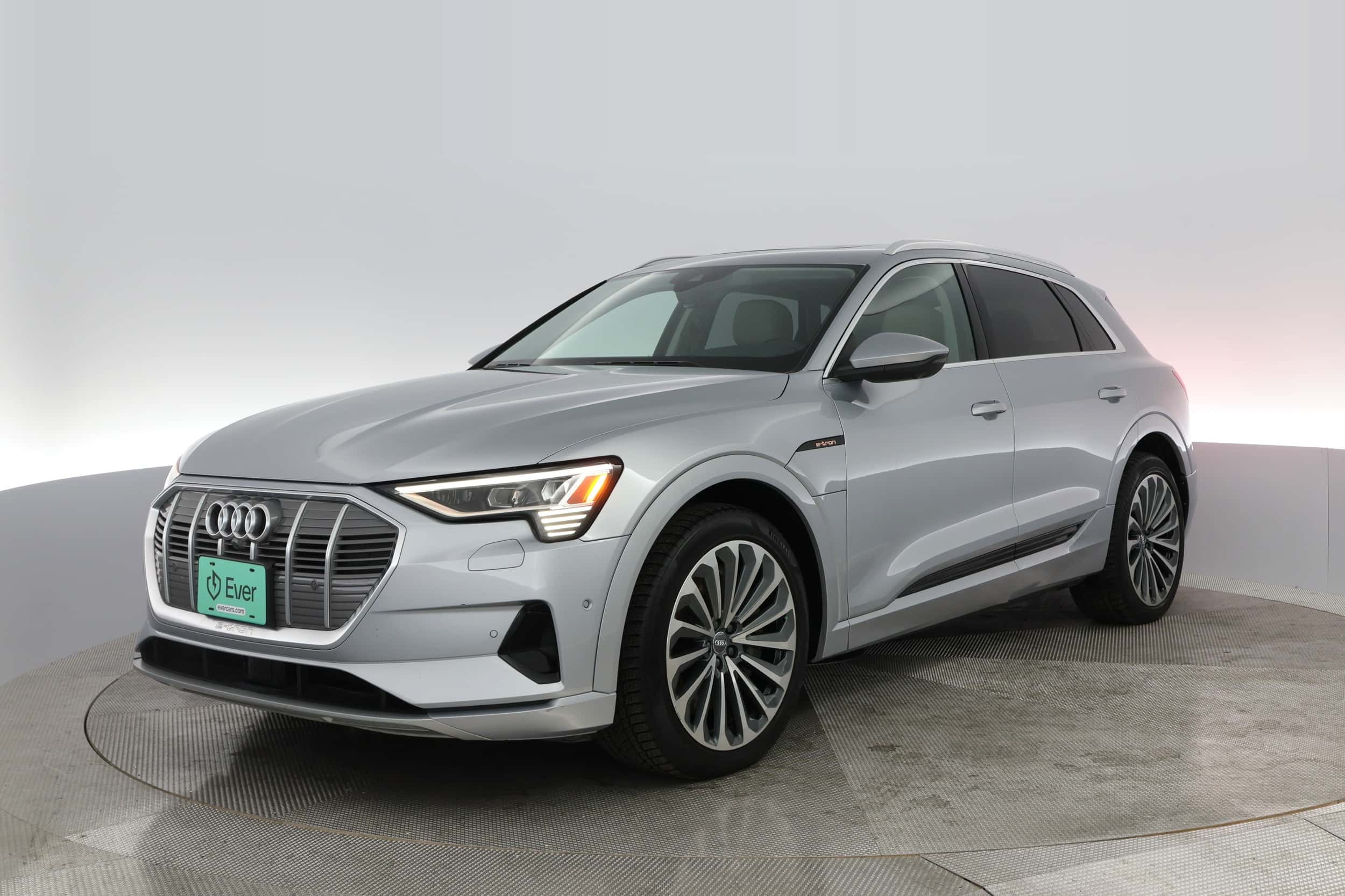 EverCar's Co. vehicle image for Audi e-tron -  Prestige on EverCars Co.
