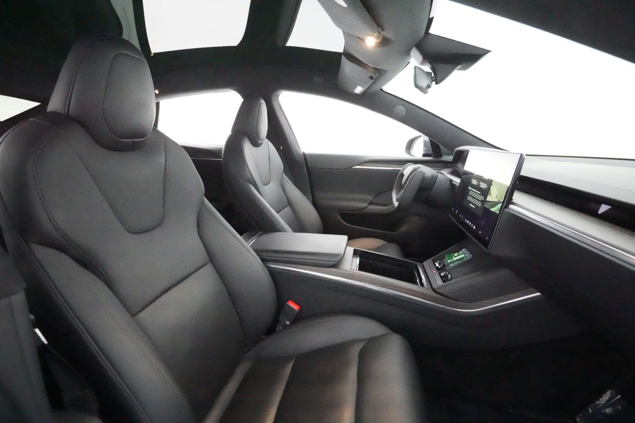EverCar's Co. vehicle image for Tesla Model S -  Long Range on EverCars Co.