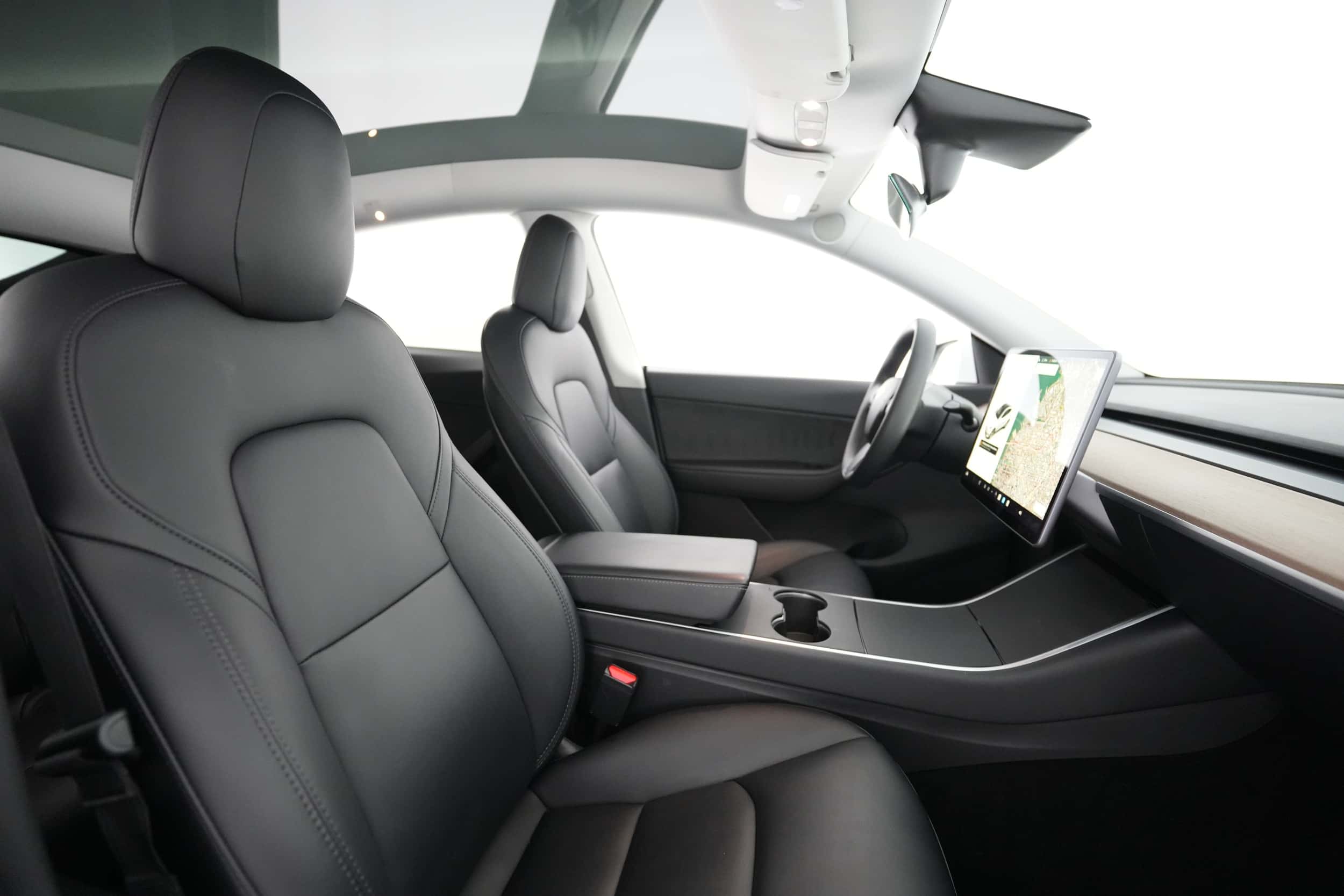 EverCar's Co. vehicle image for Tesla Model Y -  Long Range on EverCars Co.