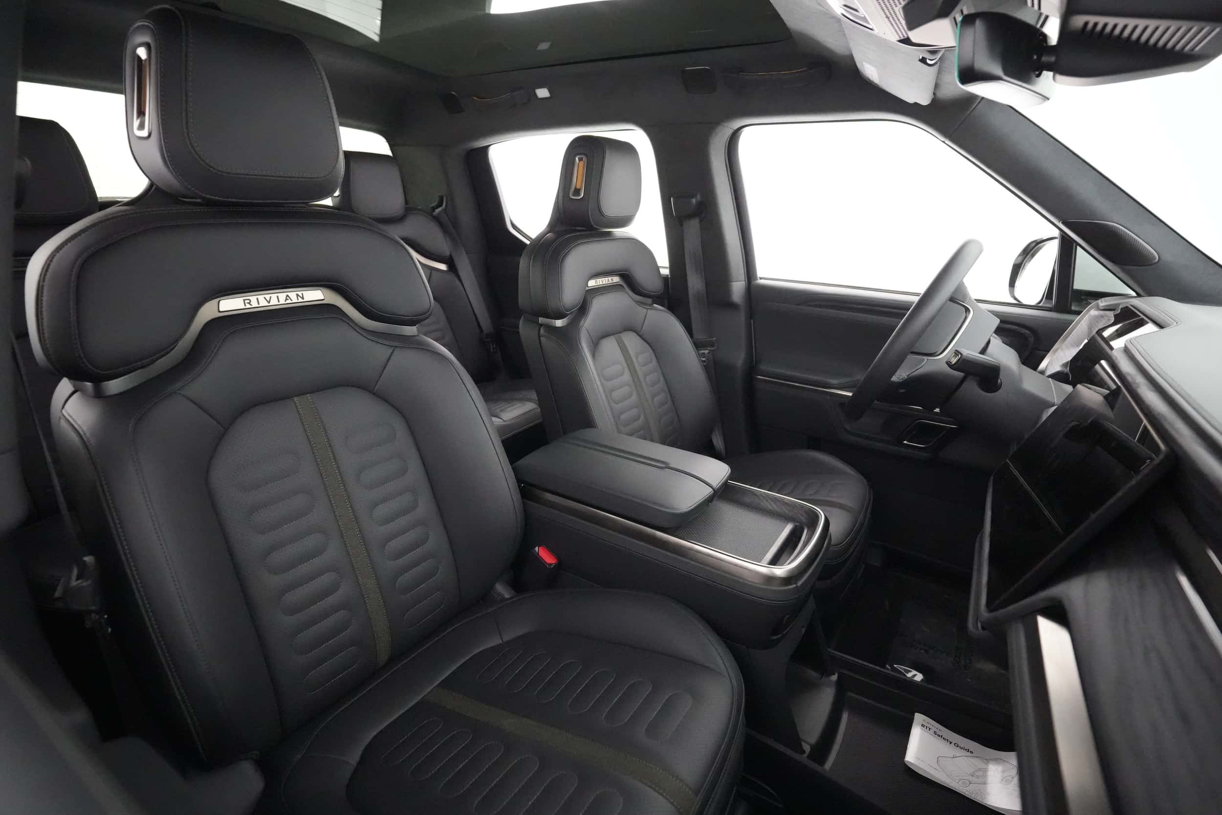 EverCar's Co. vehicle image for Rivian R1T -  Launch Edition on EverCars Co.